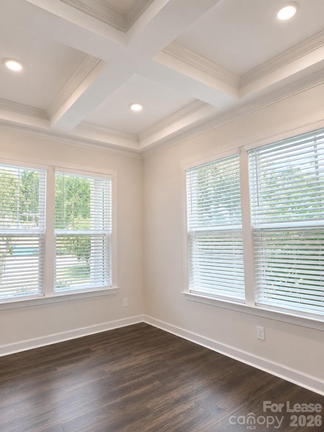 Single Family Residence at 812 E 19th Street, Charlotte, photo 10 of 48