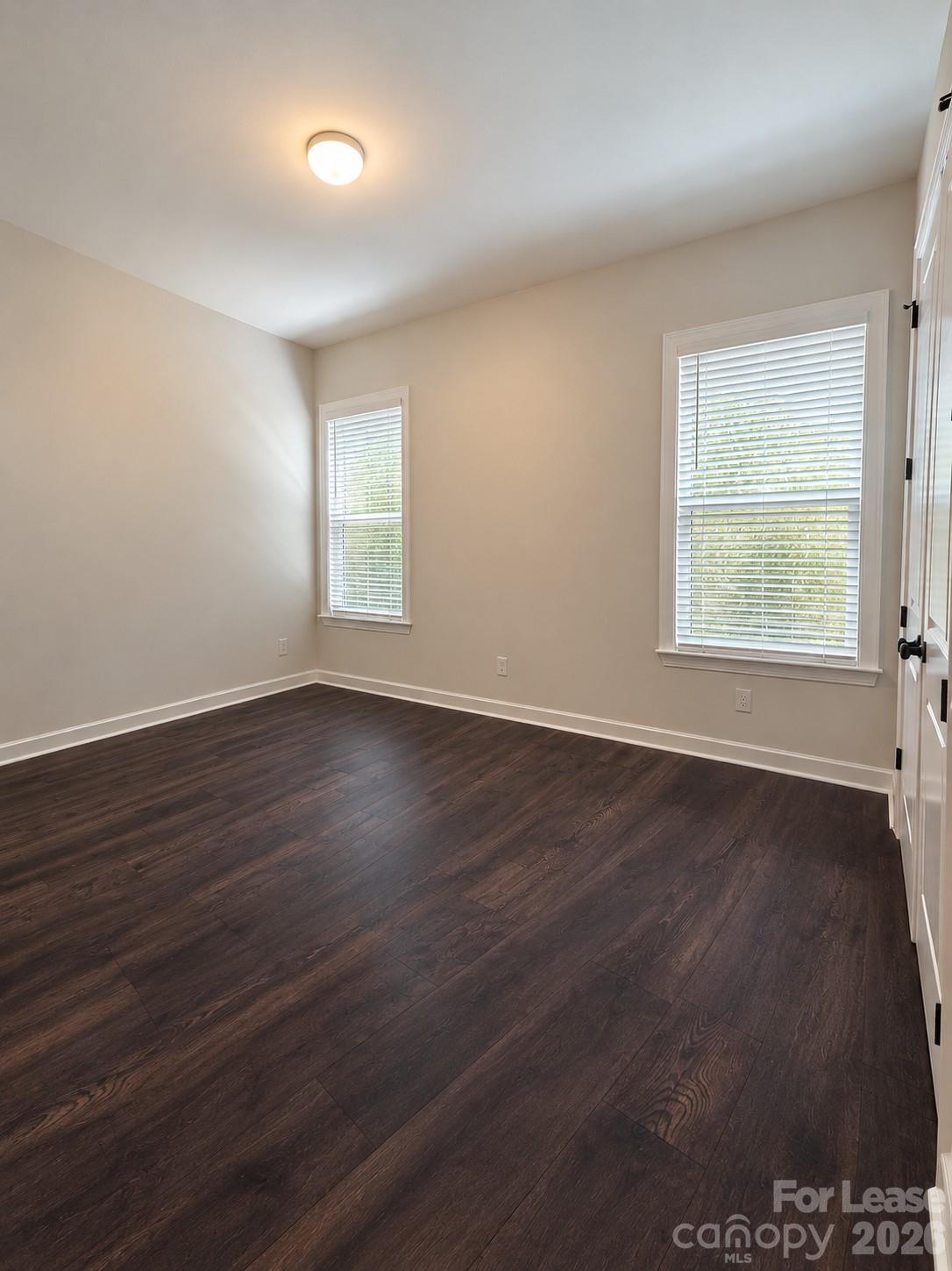 Single Family Residence at 812 E 19th Street, Charlotte, photo 12 of 48