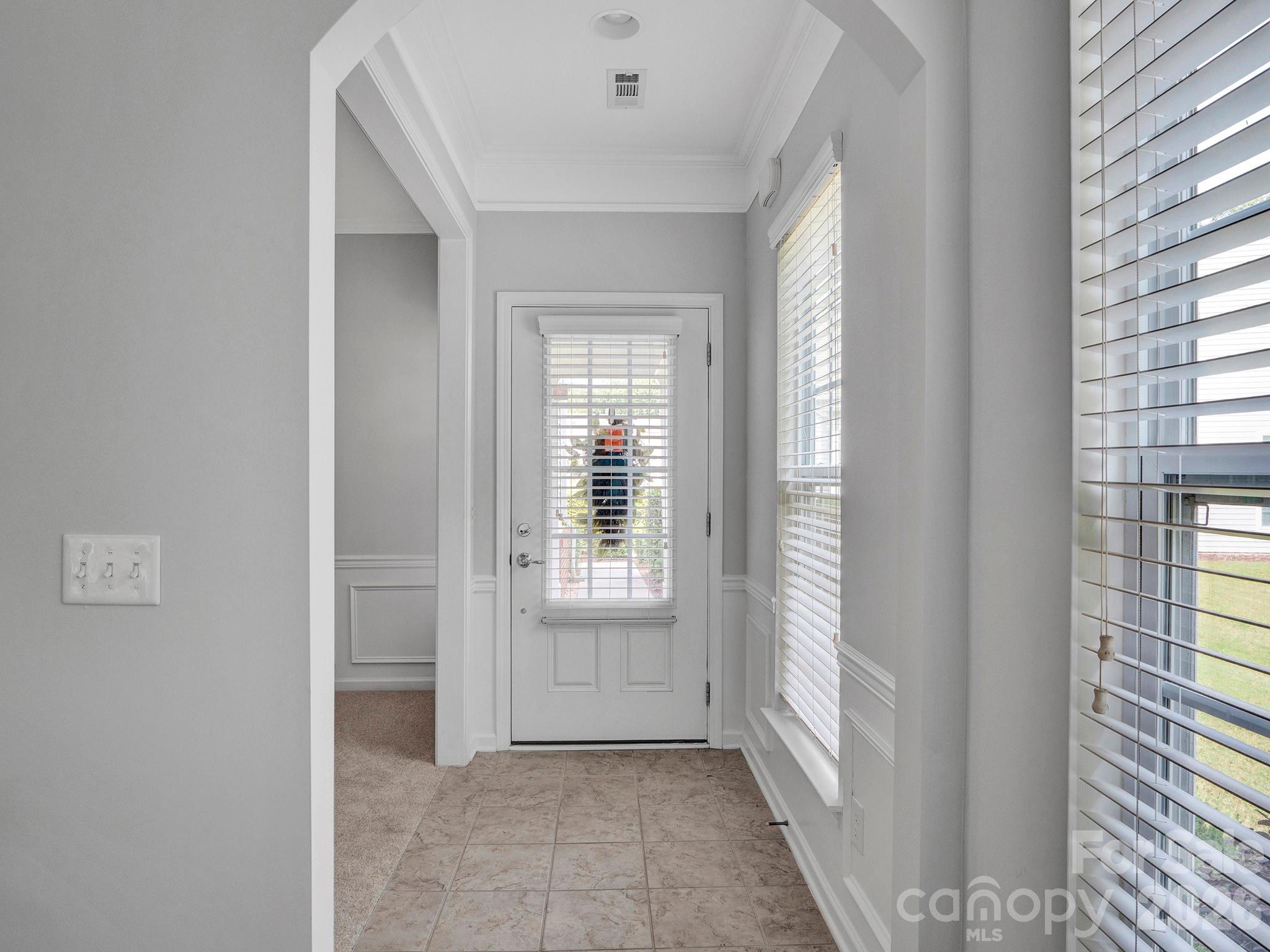 Townhouse at 911 Lily Magnolia Court, Indian Land, photo 7 of 35