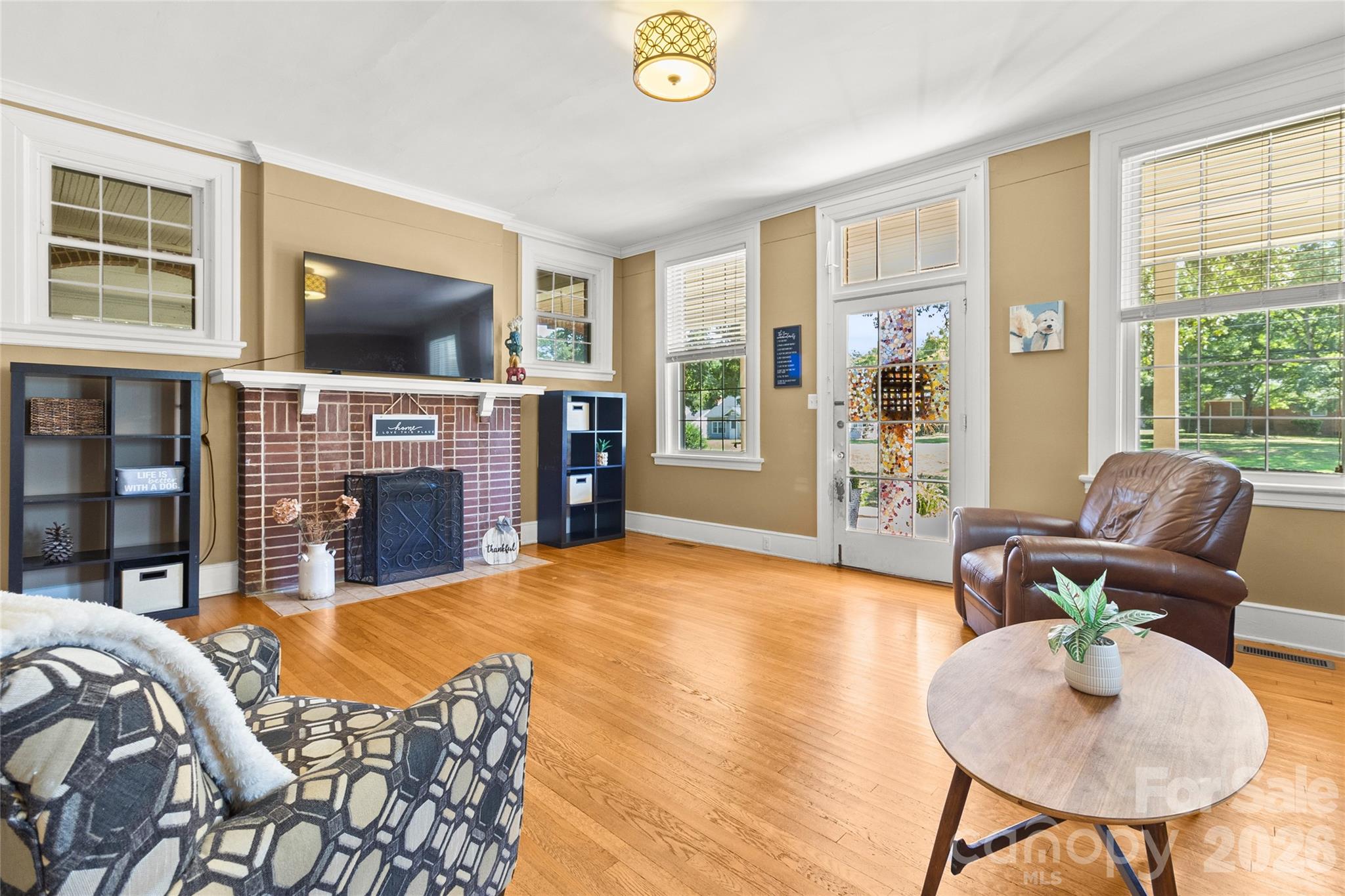 Family Room - 2510 Shelton Avenue, Statesville