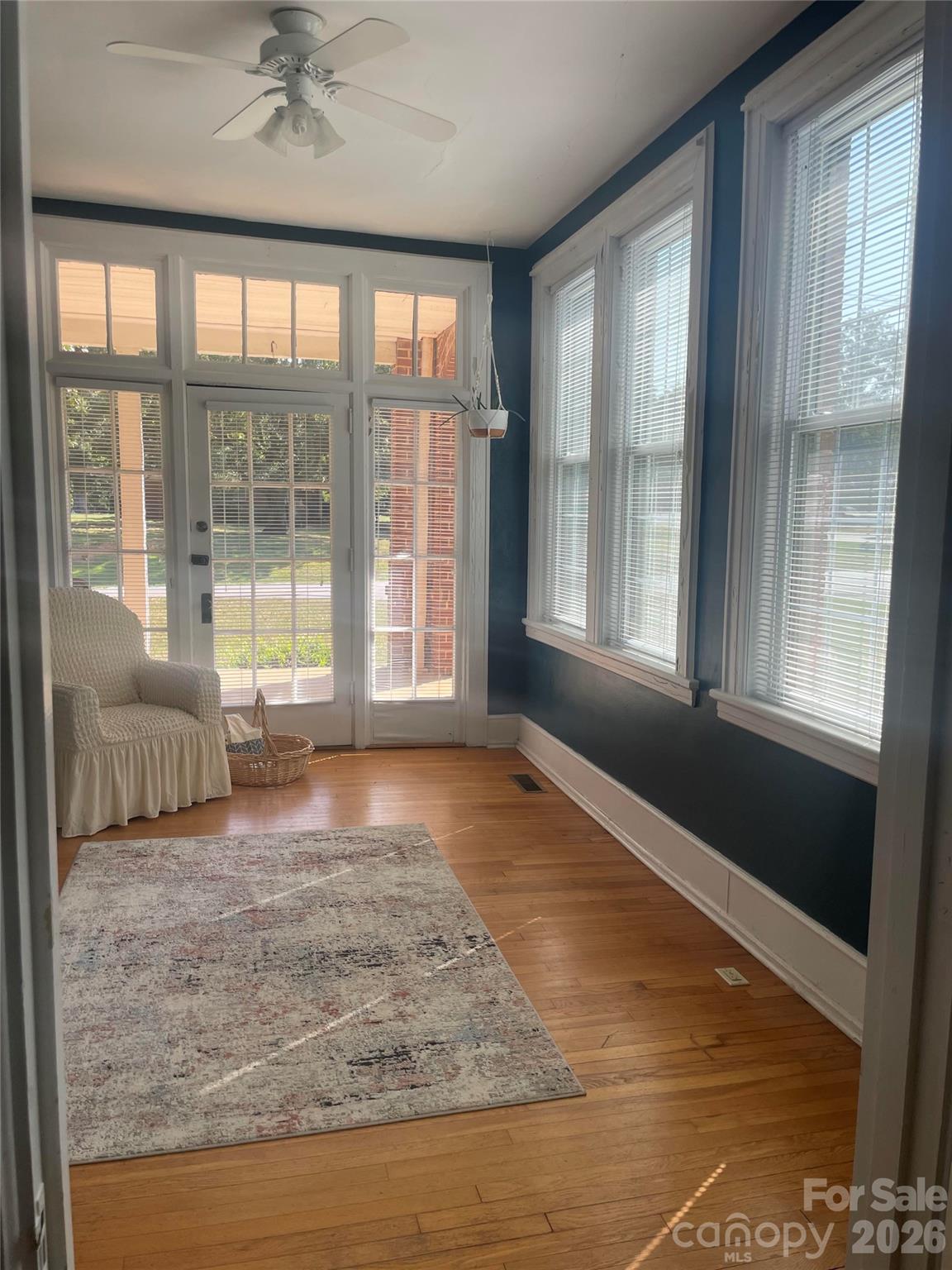 sunroom - 2510 Shelton Avenue, Statesville