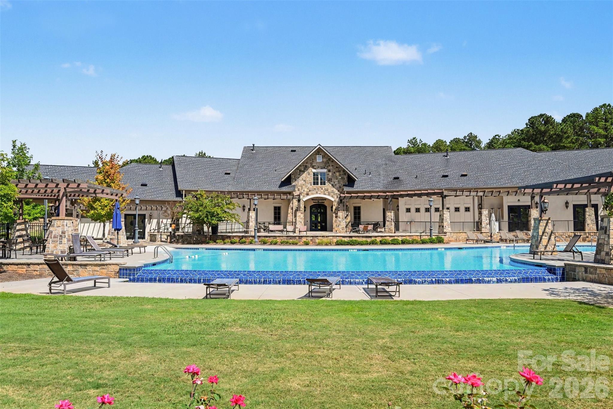 World class amenities! Pool, Fitness center, pickleball, walking trails to the Catawba River - 3142 Sherman Drive, Lancaster