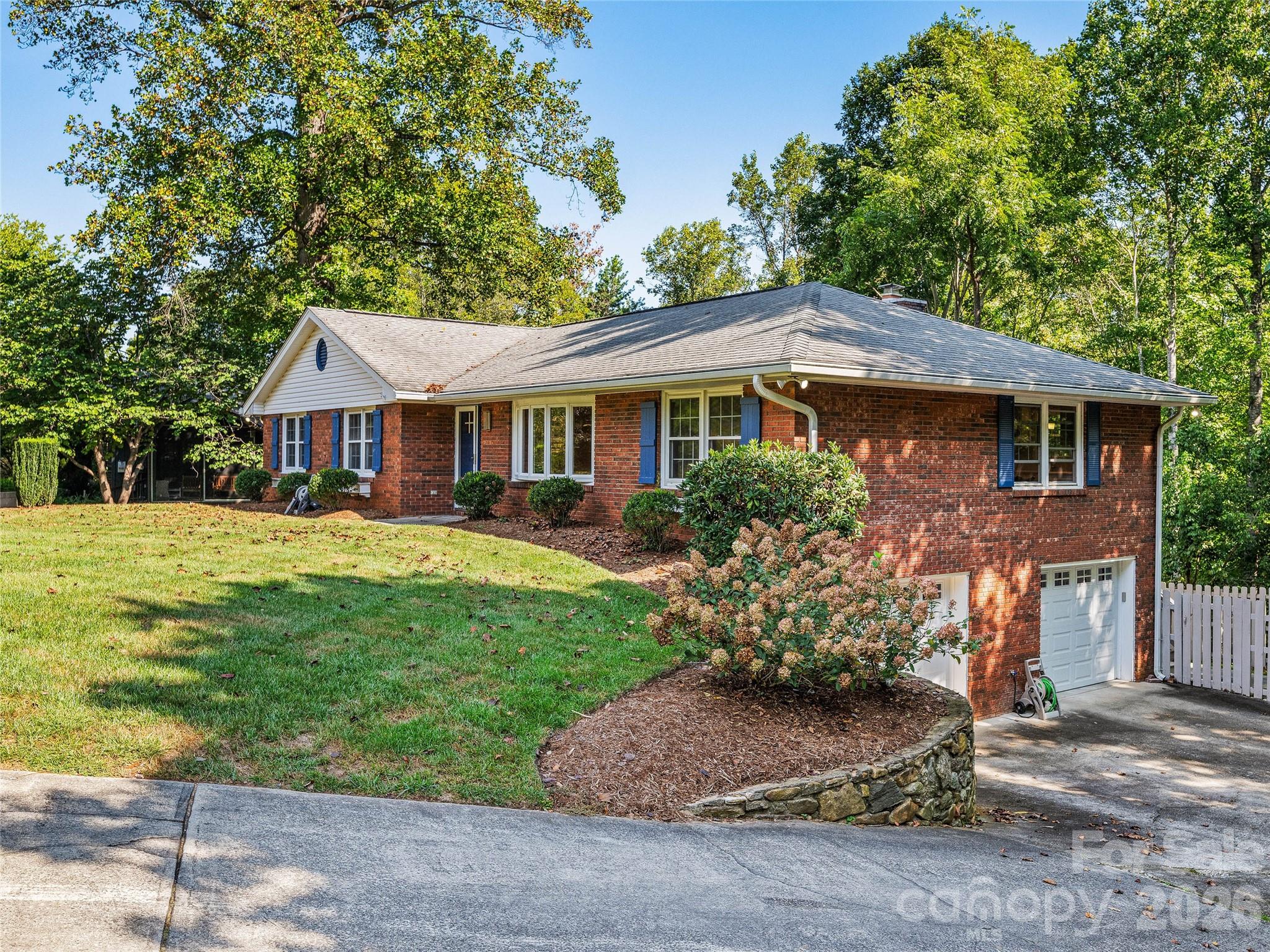 Front View and driveway. - 531 Bluebird Ridge, Asheville