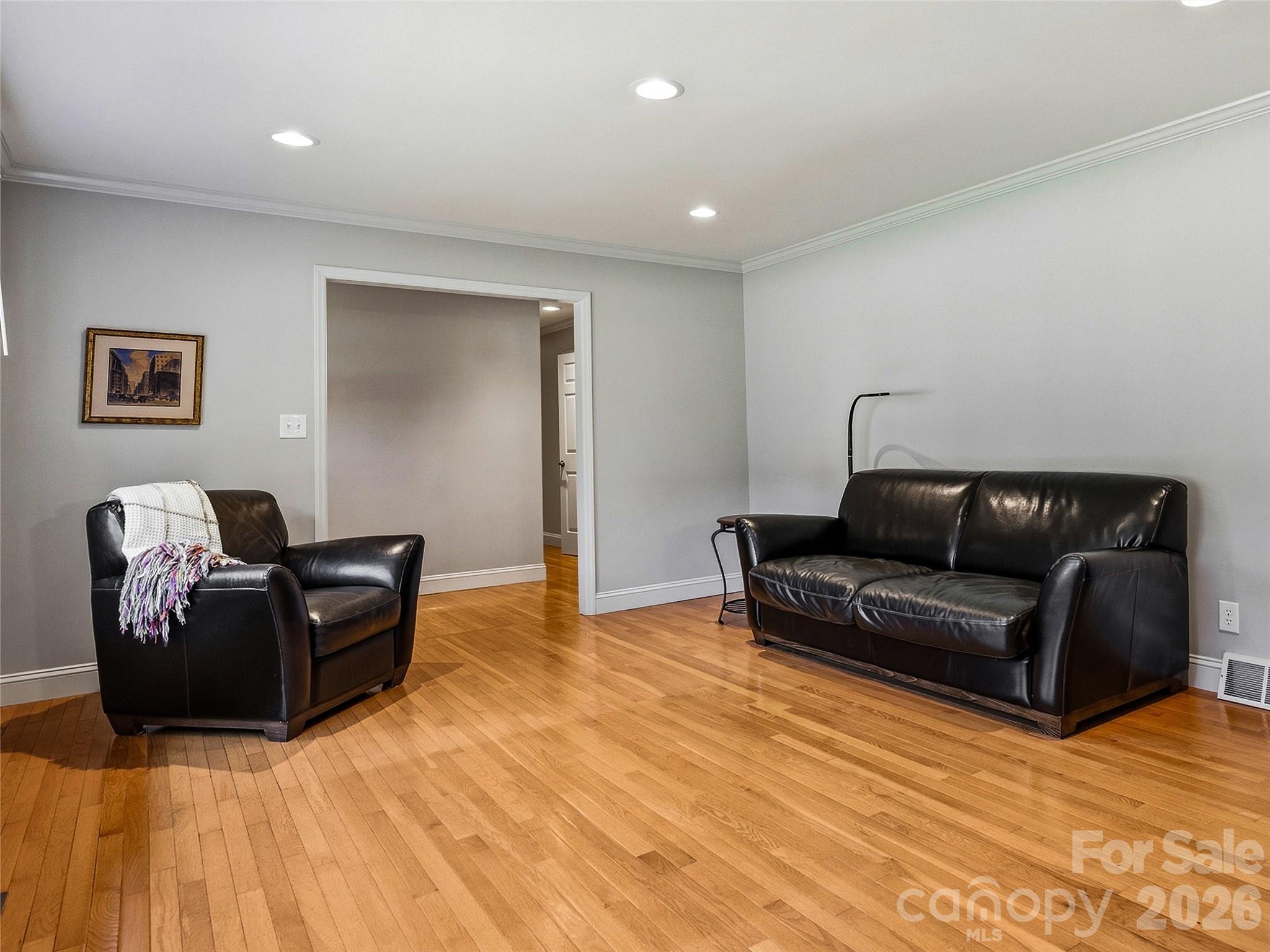 Living room into front entry way. - 531 Bluebird Ridge, Asheville