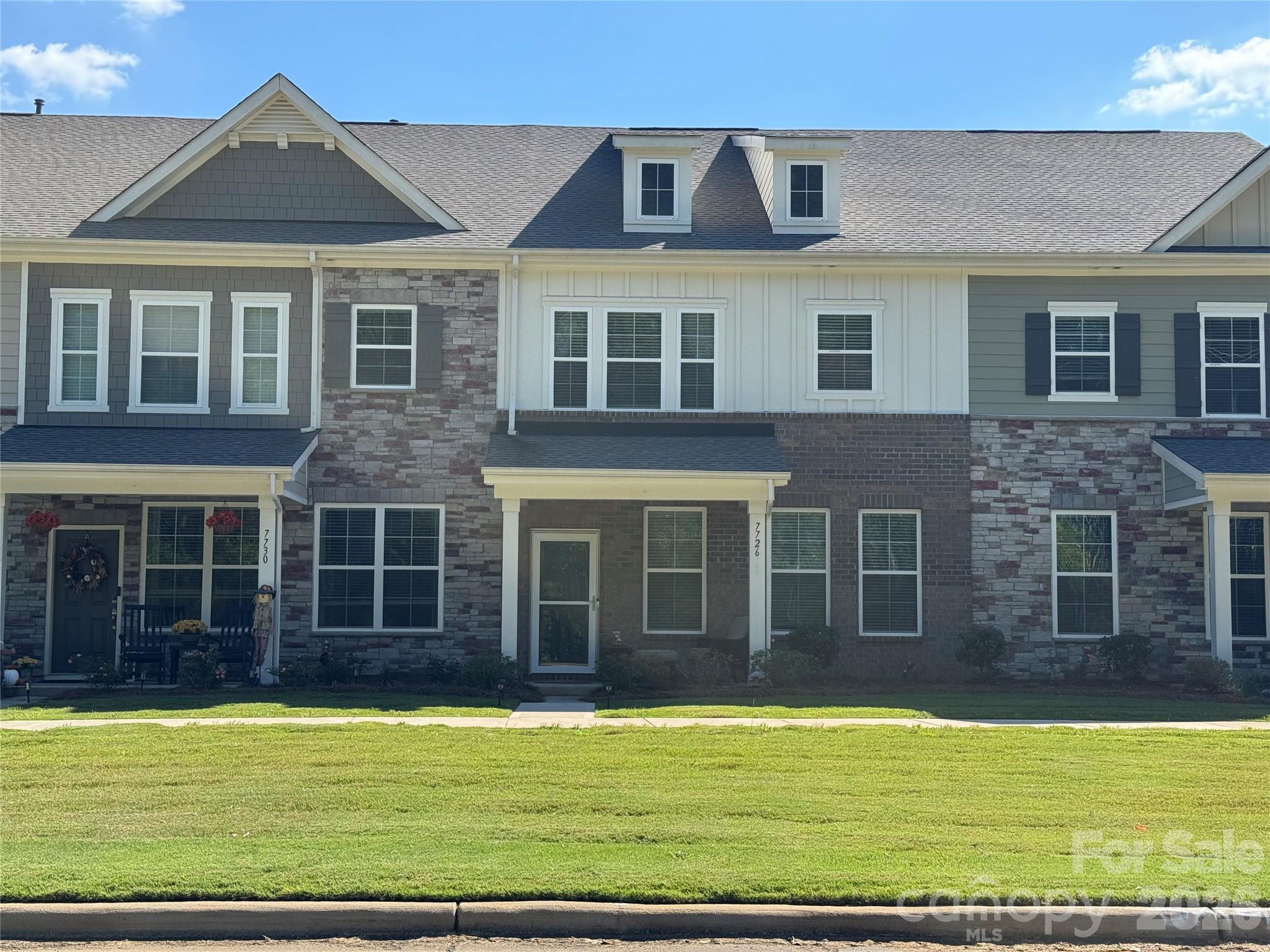 Townhouse at 7726 Nelson Road, Mint Hill, photo 2 of 17