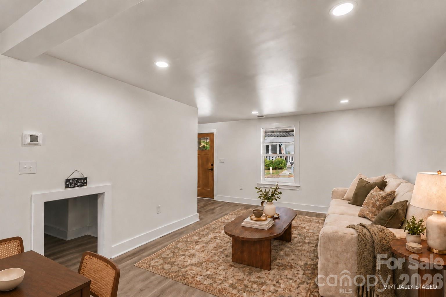 Single Family Residence at 93 st mary Avenue NW, Concord, photo 7 of 23