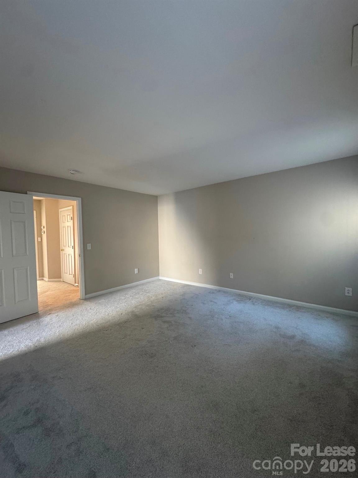 Single Family Residence at 7800 Antique Circle, Waxhaw, photo 14 of 26