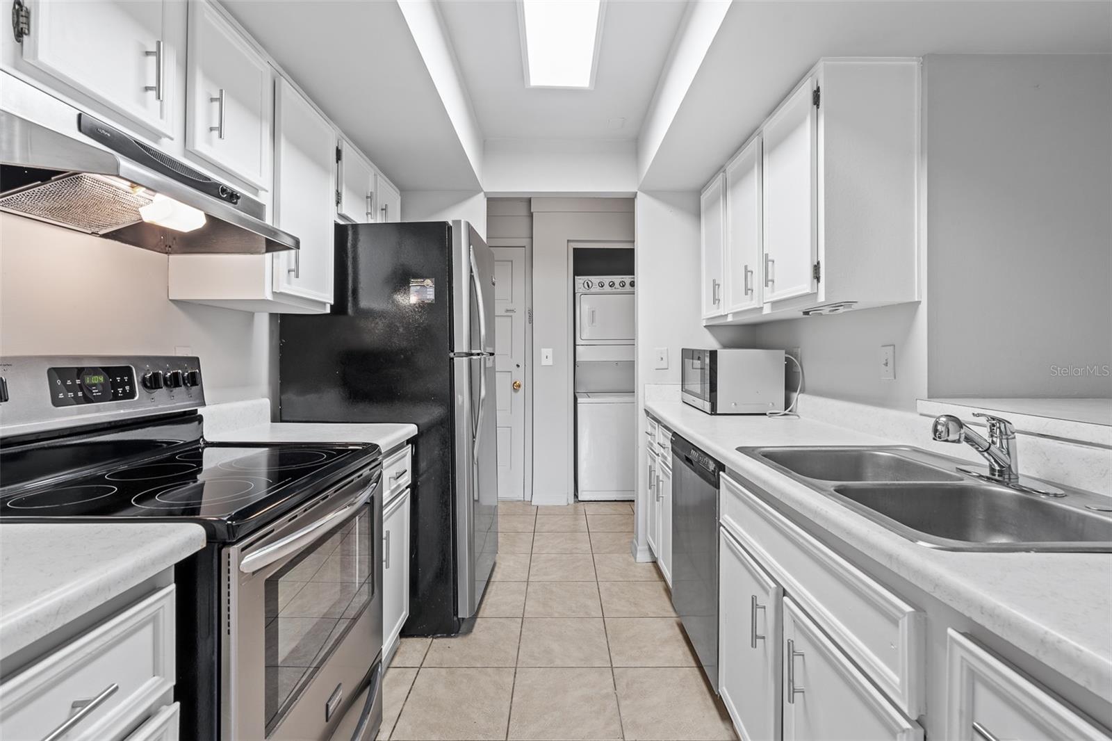 Condominium at 310 PALM COAST PKWY NE UNIT 204 #204, PALM COAST, photo 9 of 33