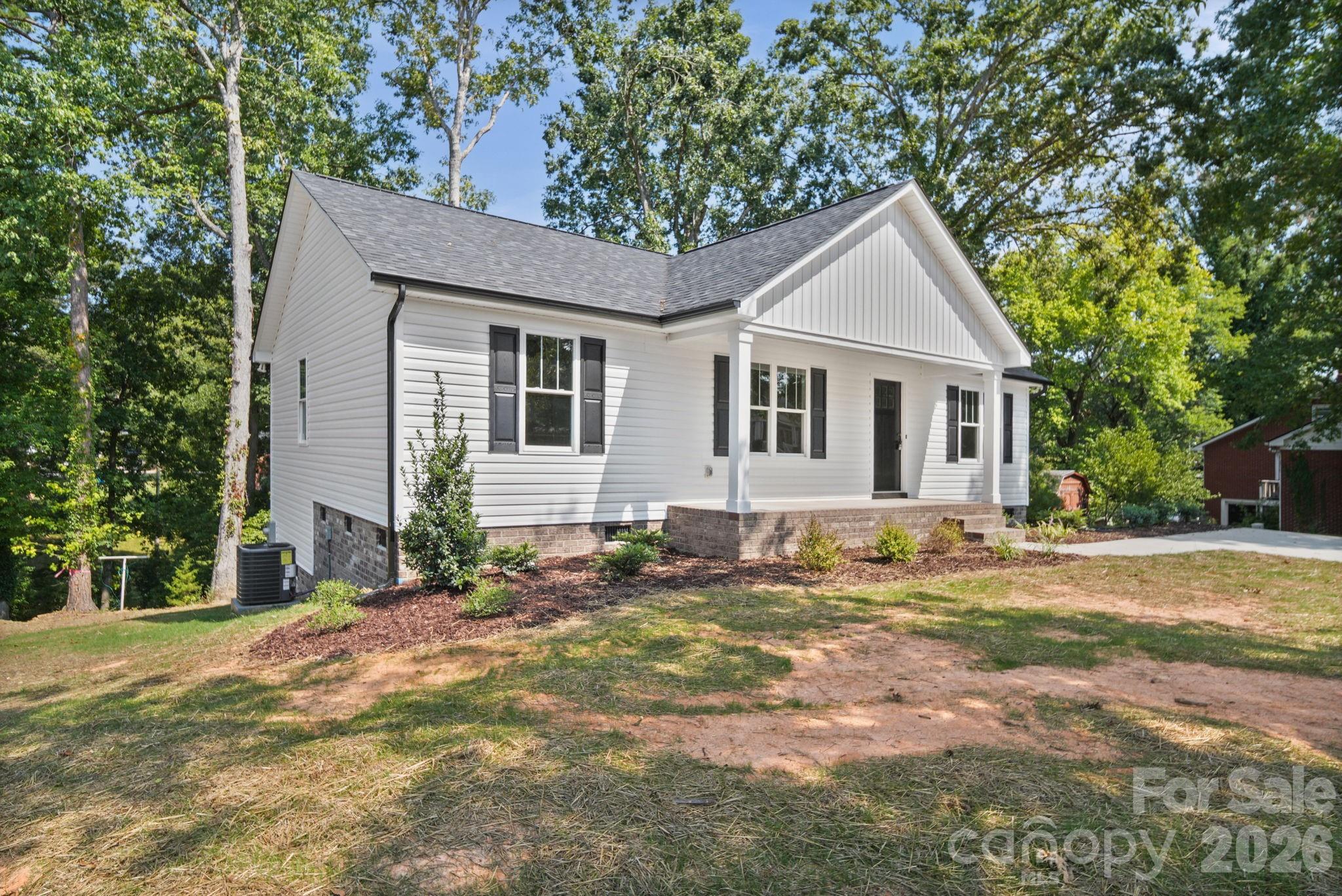 Single Family Residence at 1245 Wendover Avenue, Albemarle, photo 3 of 35