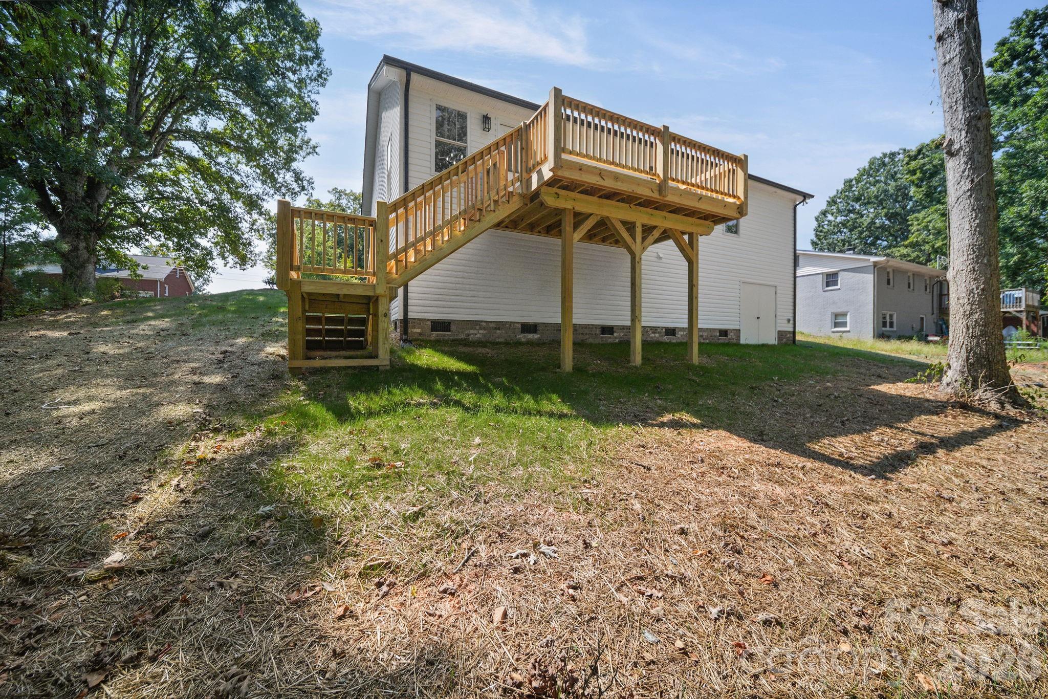 Single Family Residence at 1245 Wendover Avenue, Albemarle, photo 31 of 35