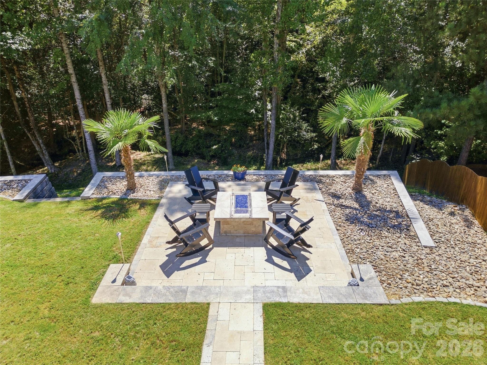 custom, built in fireplace - 5134 Cressingham Drive, Indian Land