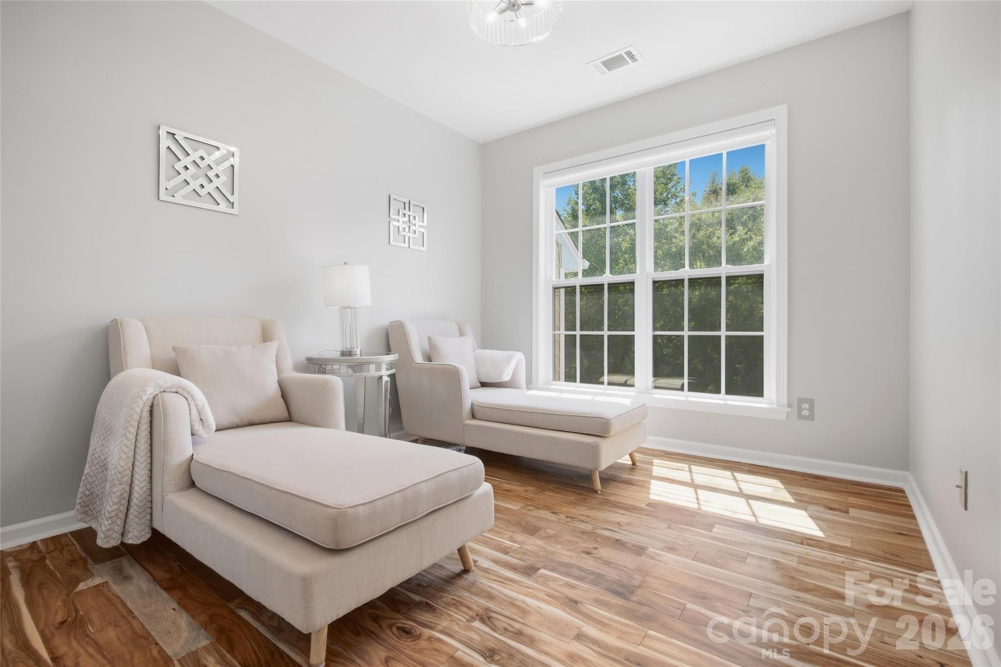Seating area off of primary suite - 5134 Cressingham Drive, Indian Land