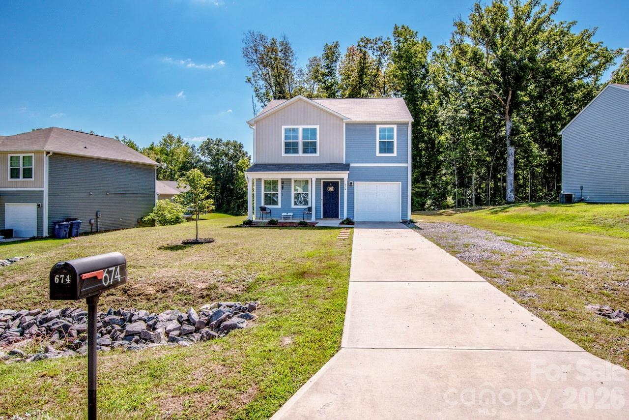 Single Family Residence at 674 Whitney Road, Mocksville, photo 6 of 48