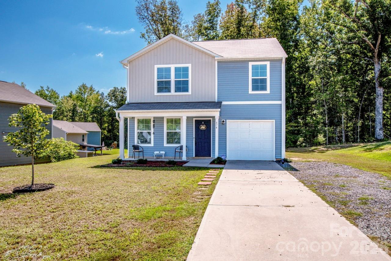 Single Family Residence at 674 Whitney Road, Mocksville, photo 7 of 48