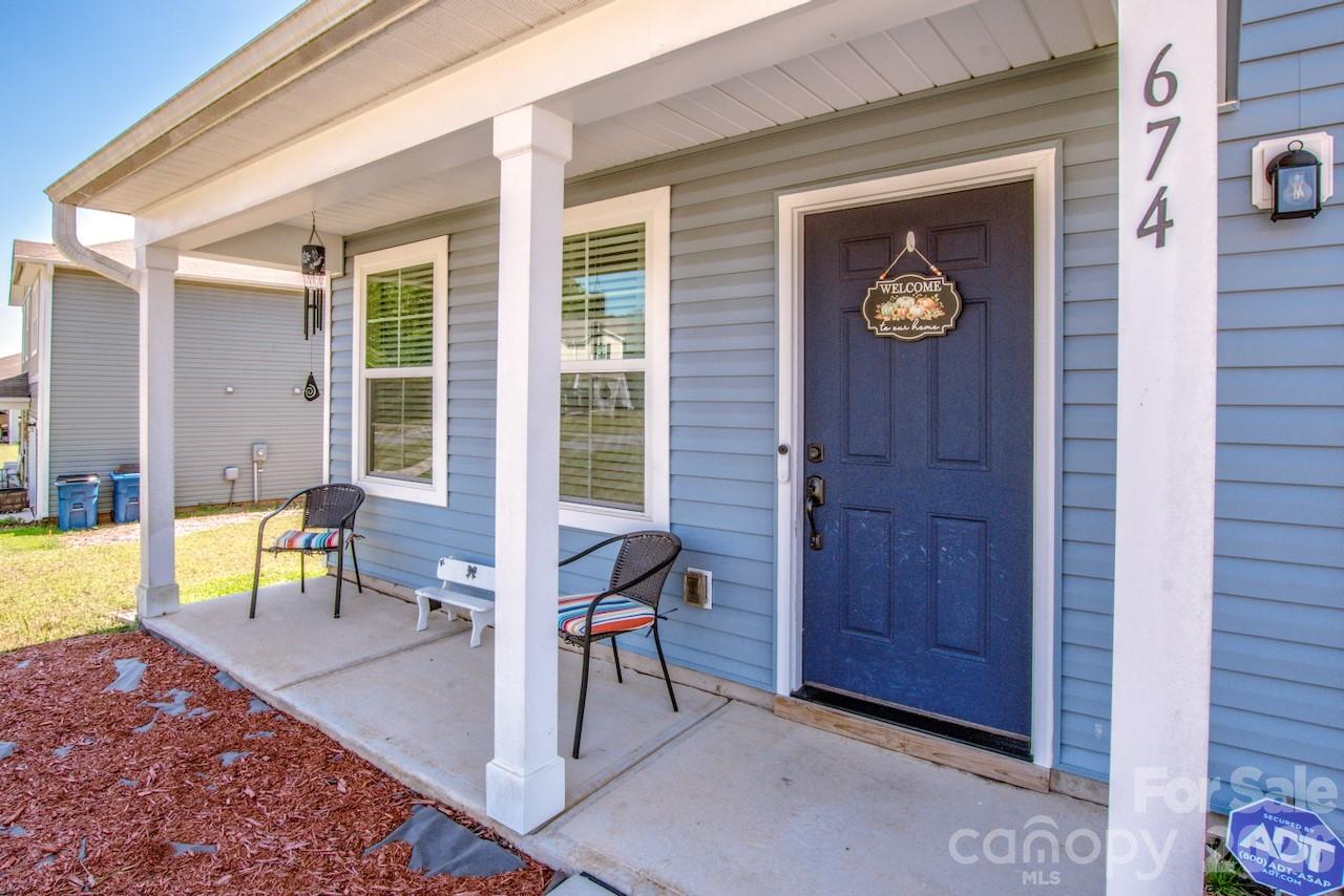 Single Family Residence at 674 Whitney Road, Mocksville, photo 12 of 48