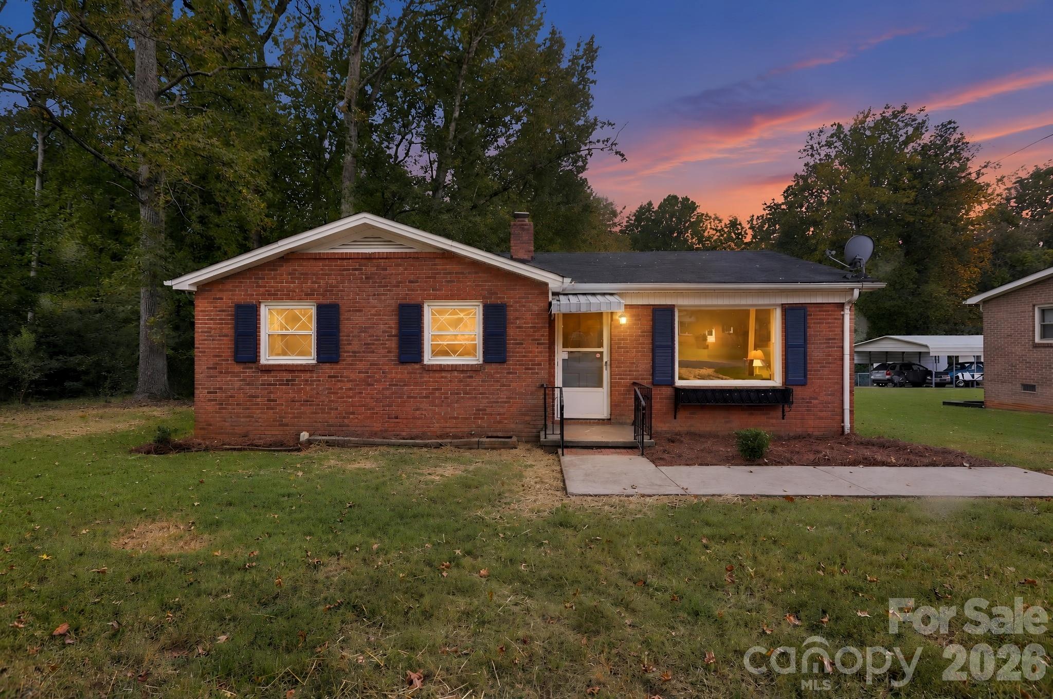 Single Family Residence at 1912 Carpenter Street, Shelby, photo 3 of 15