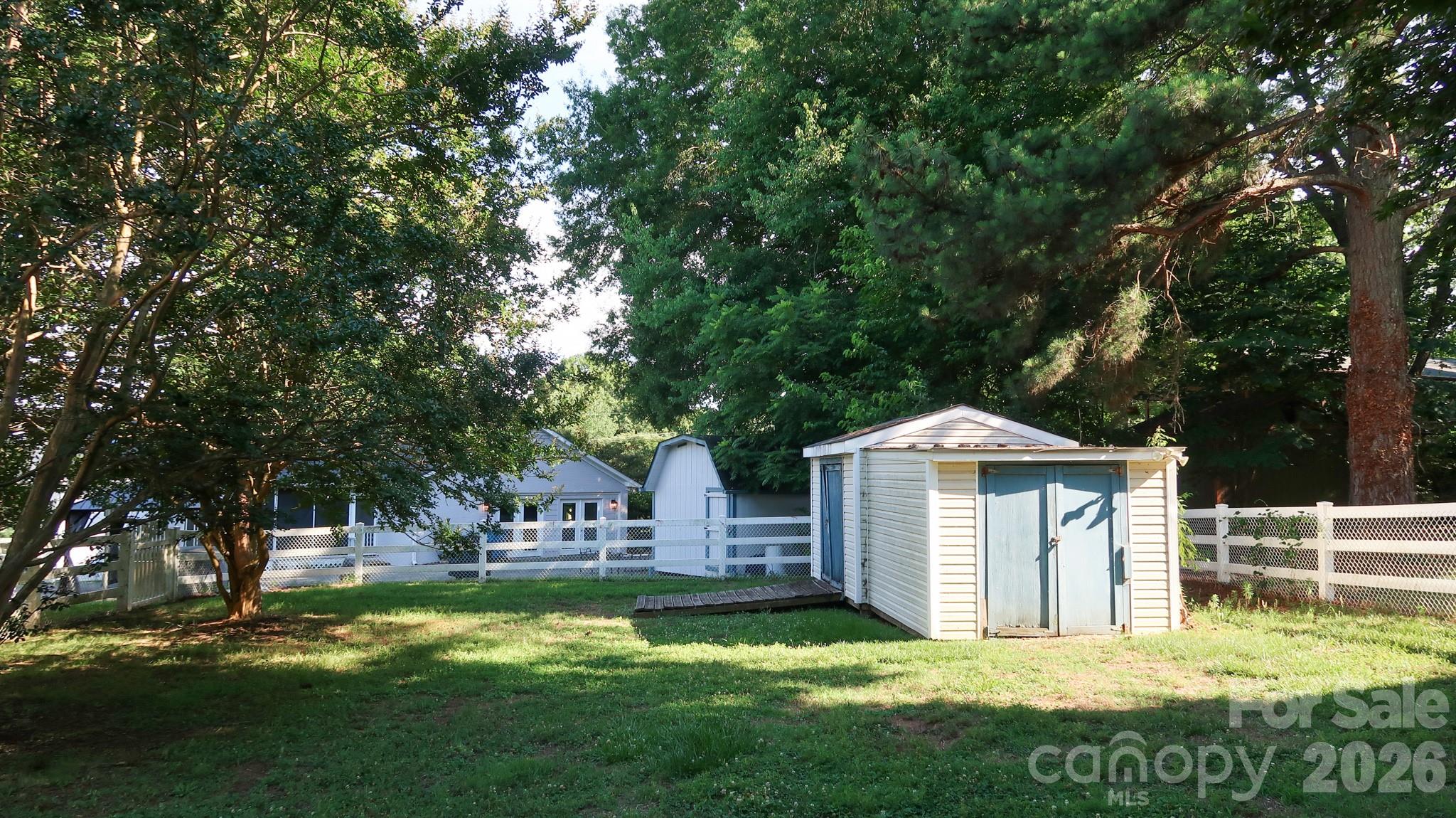 Single Family Residence at 114 Tamer Road, Mooresville, photo 21 of 23
