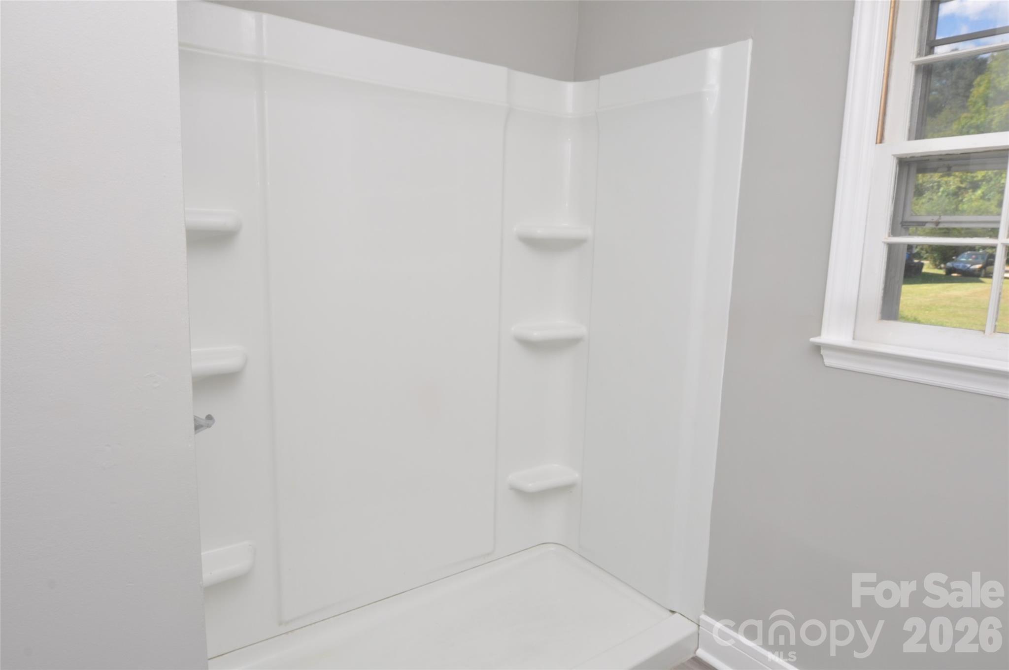 Single Family Residence at 554 Gardendale Circle, Chester, photo 13 of 20