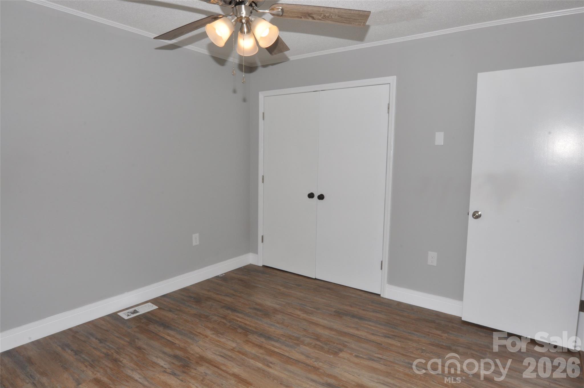 Single Family Residence at 554 Gardendale Circle, Chester, photo 17 of 20