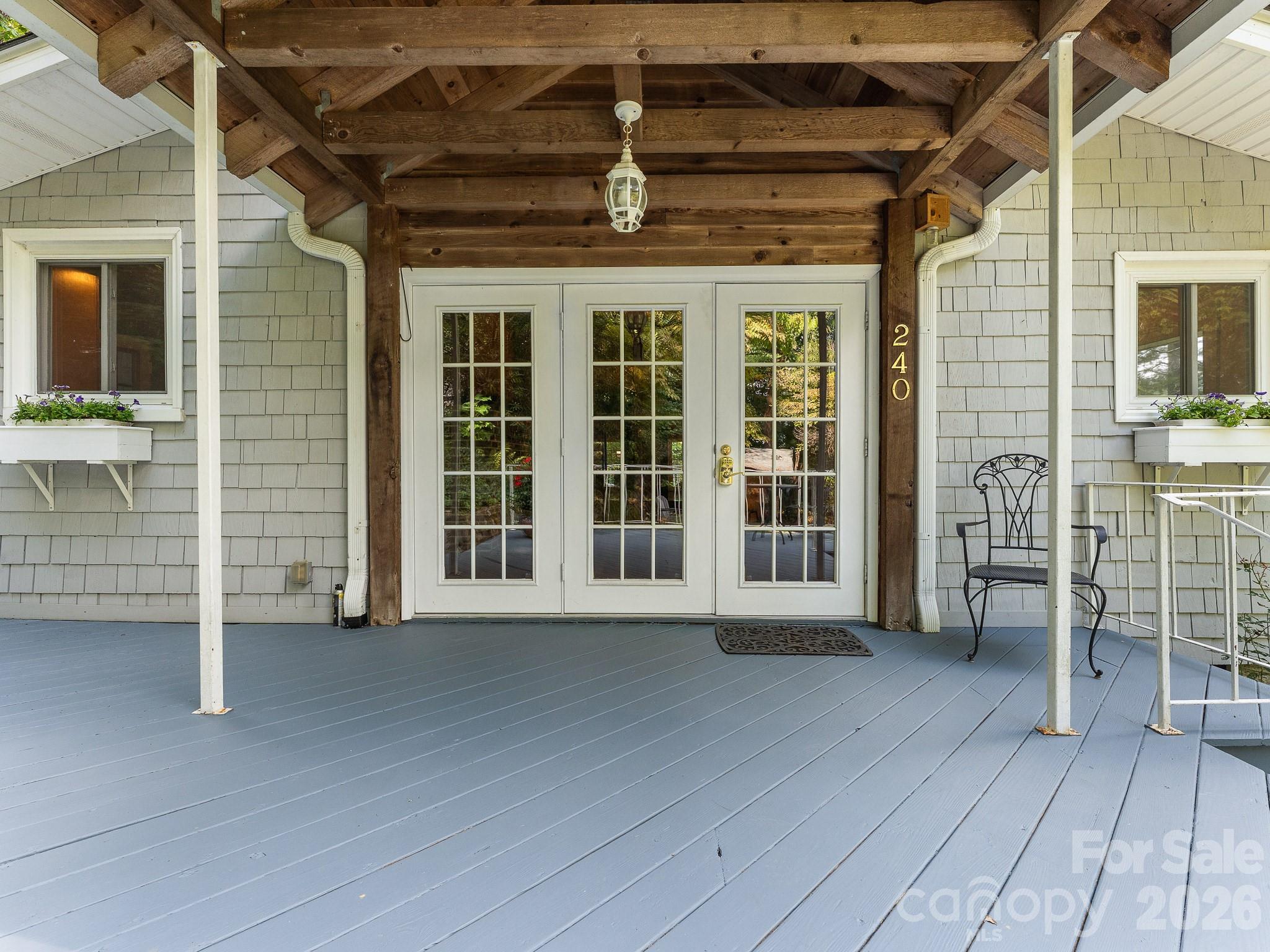 Front entrance - 240 Seneca Boulevard, Hendersonville