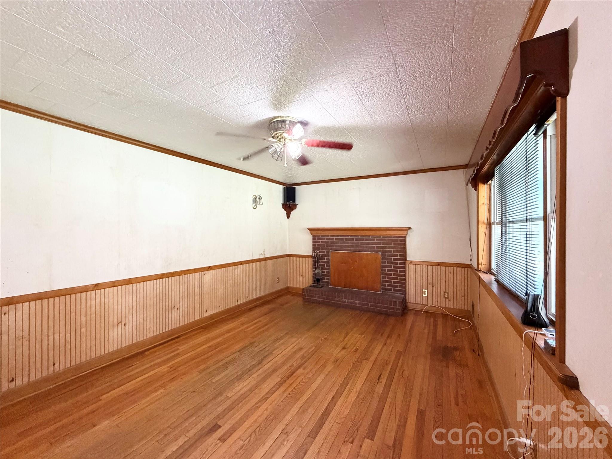 Single Family Residence at 2985 Collettsville Road, Lenoir, photo 7 of 25