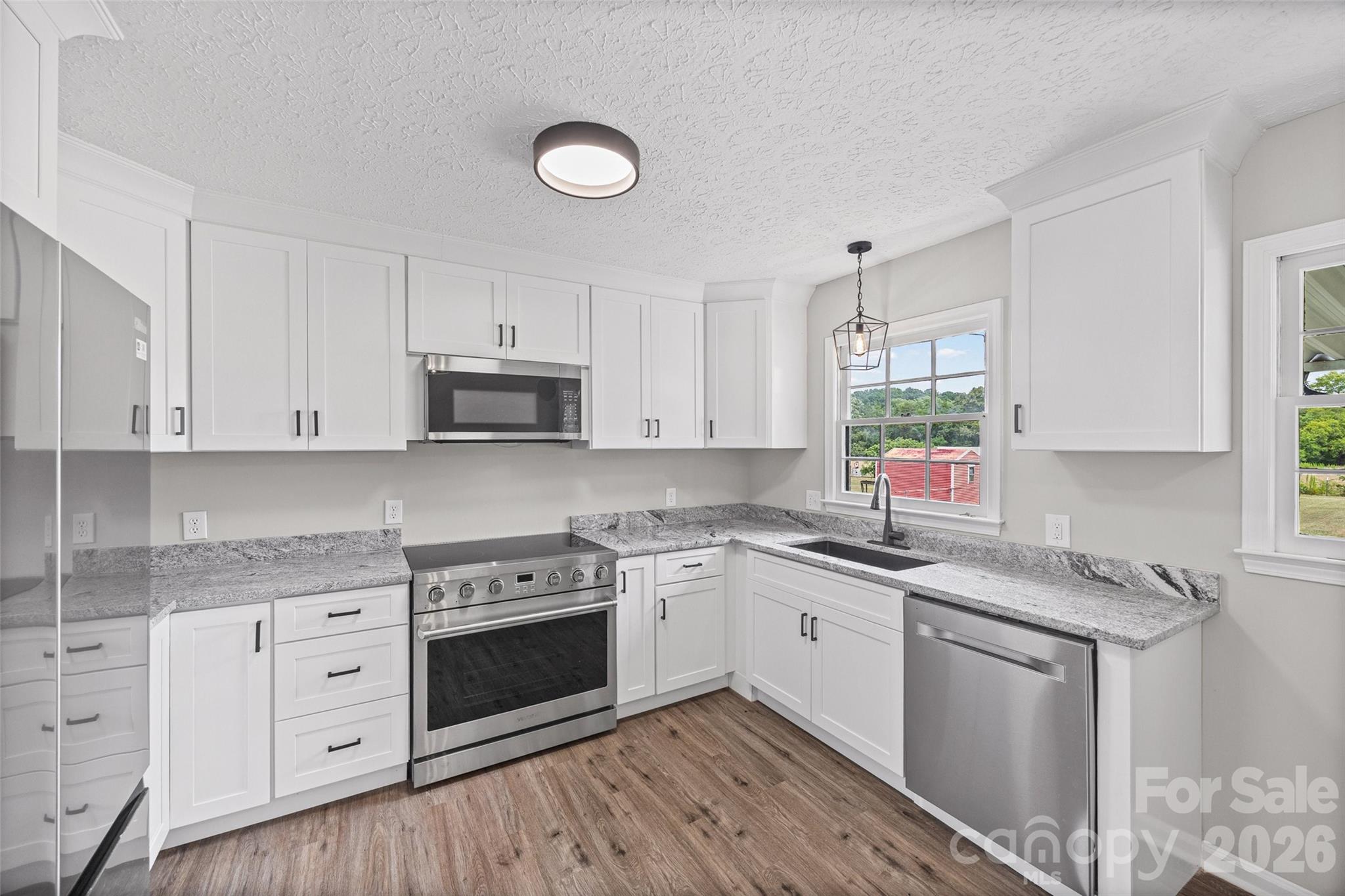 Single Family Residence at 1620 Saluda Road, Chester, photo 13 of 18