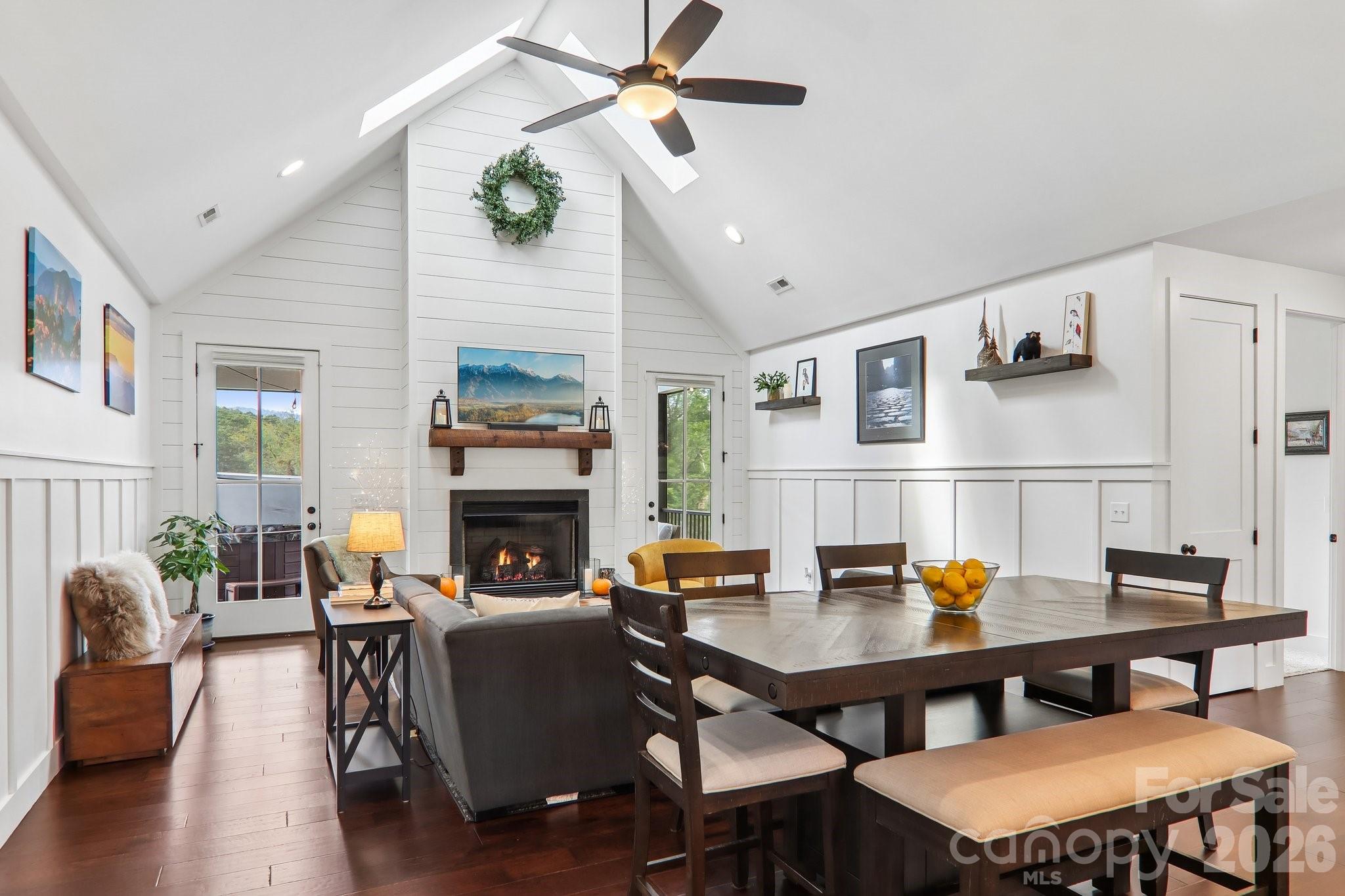 Dining /Living Rooms - 107 New Pinner Place, Arden