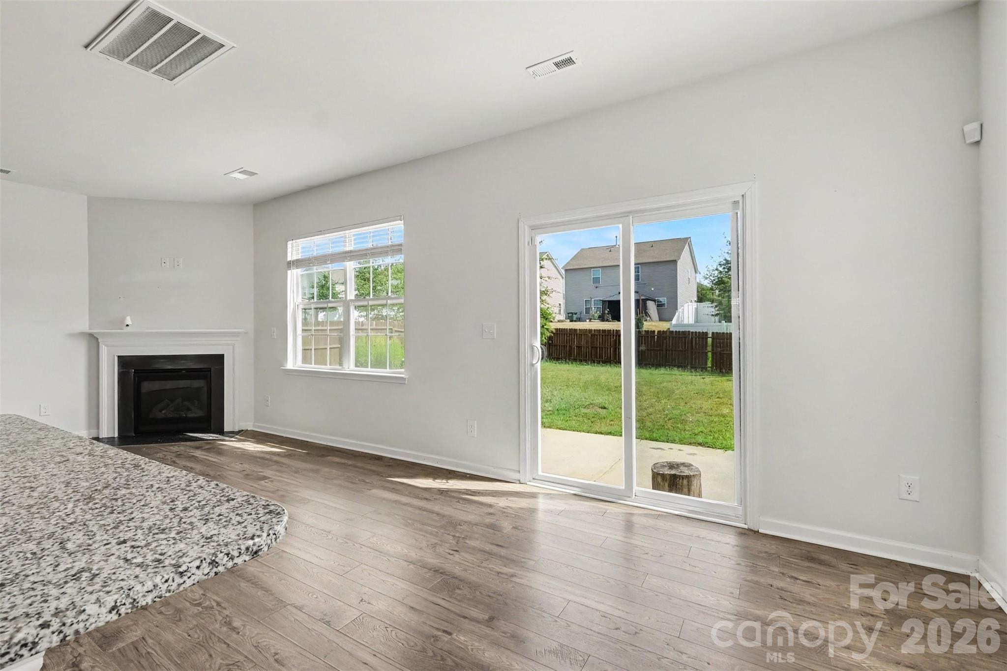 Single Family Residence at 7577 Nolen Farm Drive, Gastonia, photo 13 of 34
