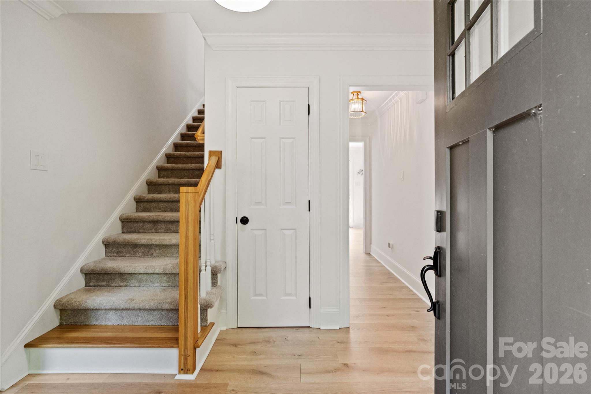 Single Family Residence at 690 Knighton Hill Road, Rock Hill, photo 10 of 35