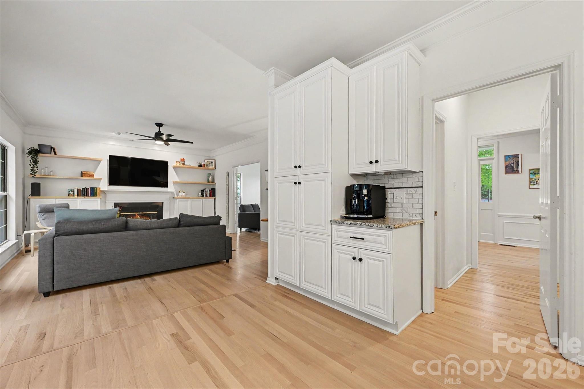 Single Family Residence at 3524 Crescent Knoll Drive, Matthews, photo 18 of 37