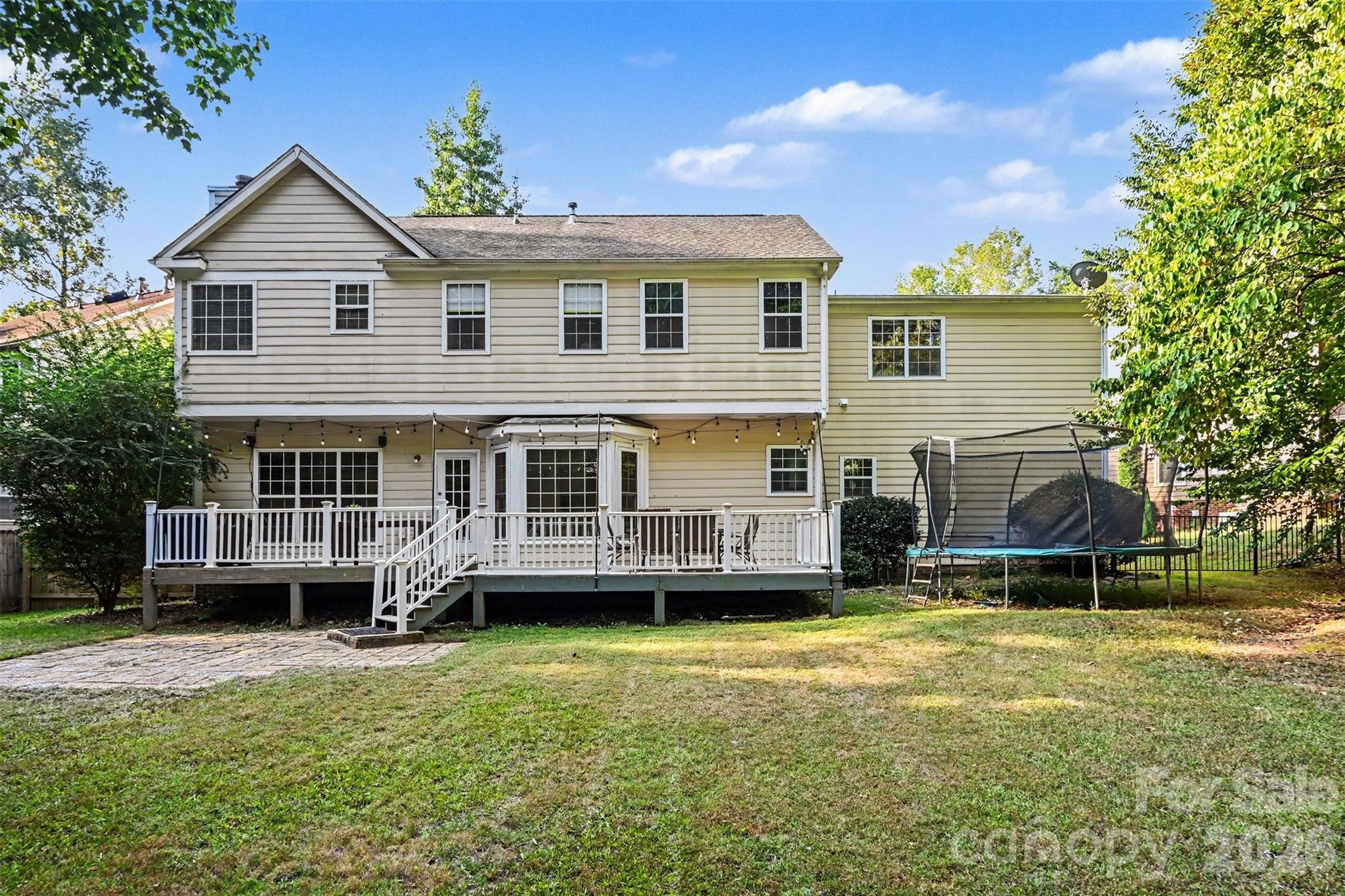 Single Family Residence at 3524 Crescent Knoll Drive, Matthews, photo 32 of 37