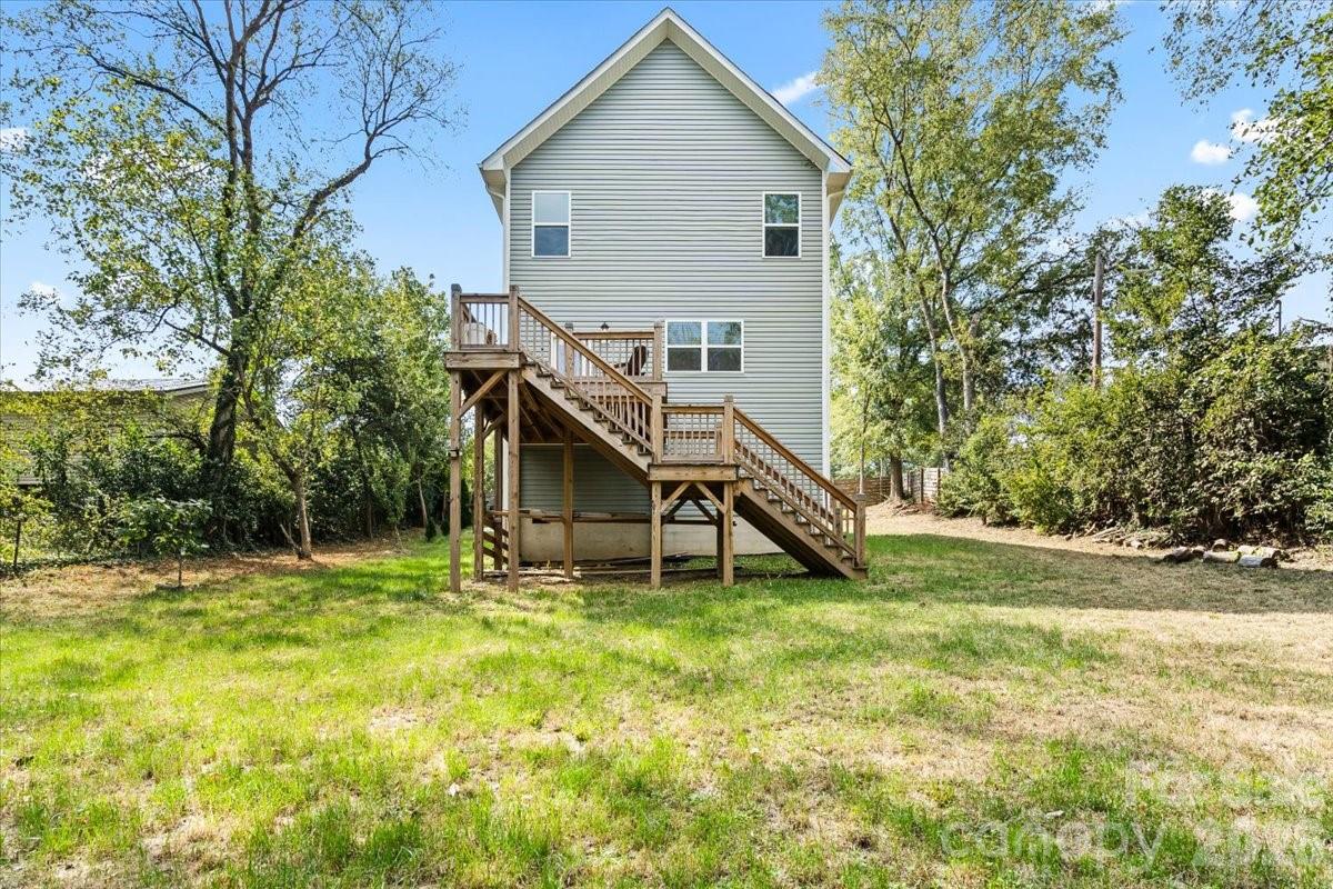 Single Family Residence at 226 1st Street, Mount Holly, photo 31 of 38
