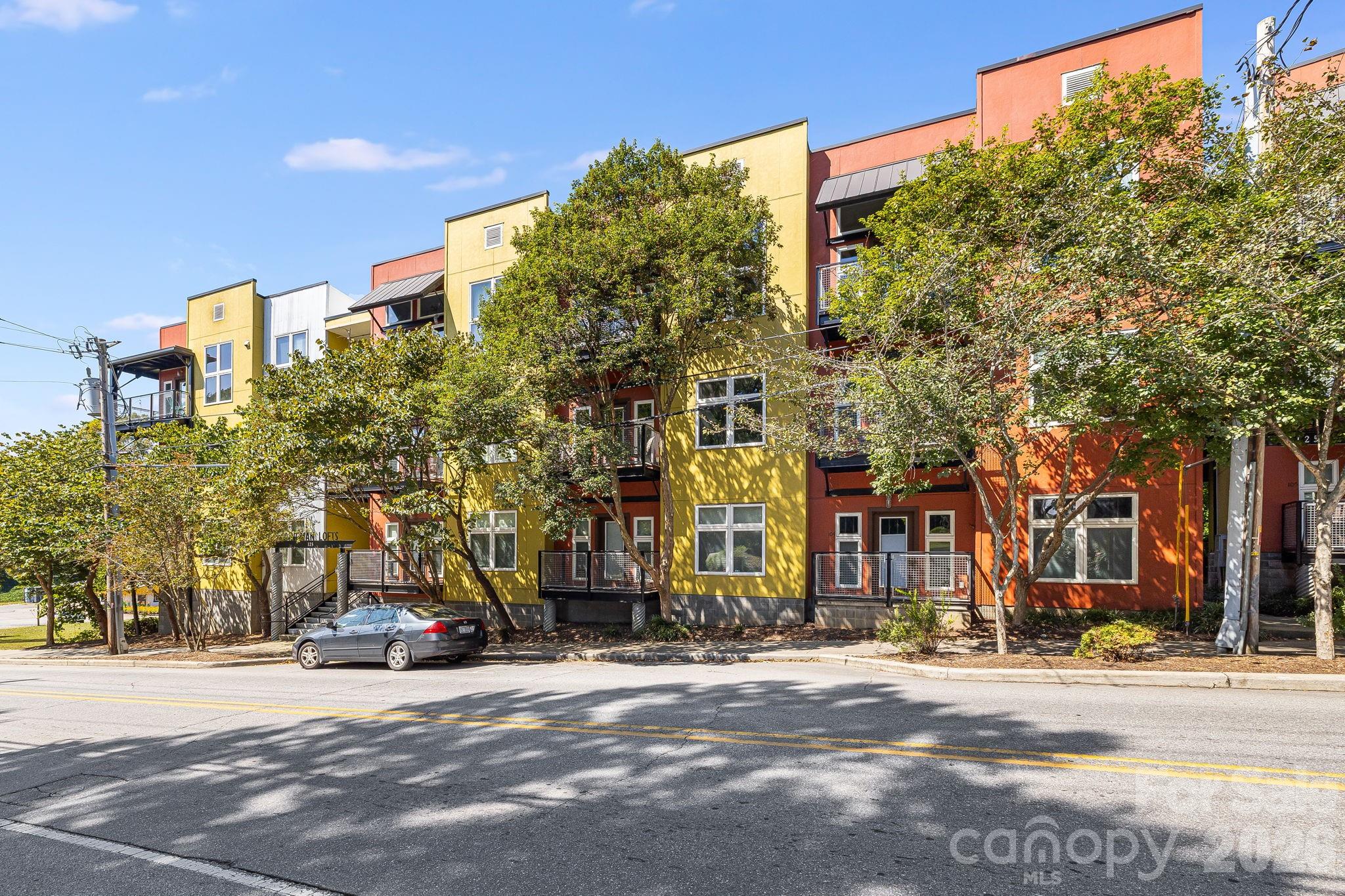Condominium at 125 Clingman Avenue, Asheville