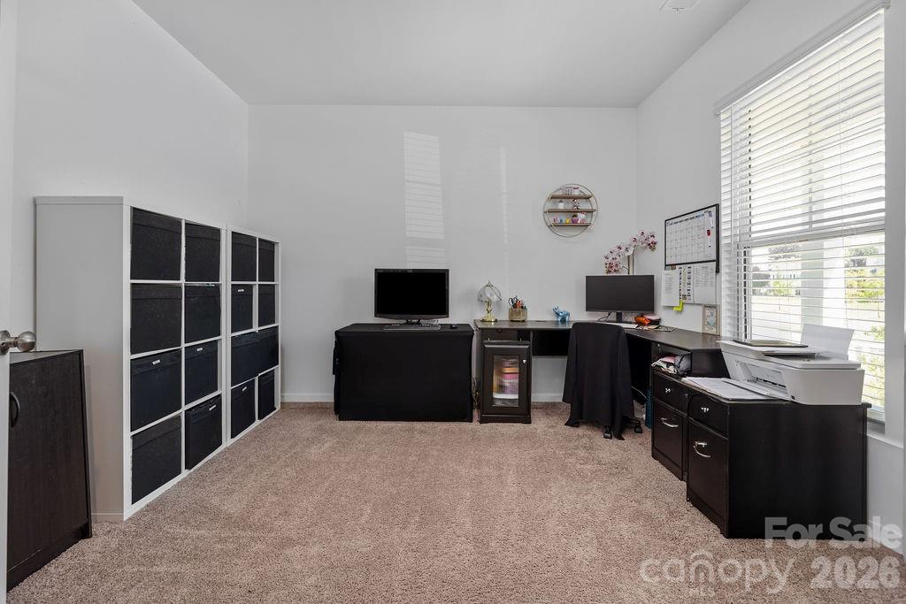 Single Family Residence at 2624 Clipper Court NW, Concord, photo 6 of 39