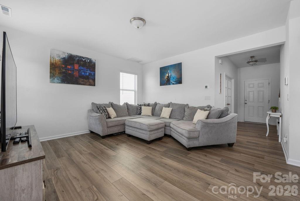 Single Family Residence at 2624 Clipper Court NW, Concord, photo 10 of 39