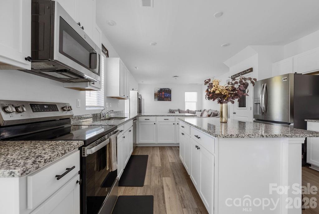 Single Family Residence at 2624 Clipper Court NW, Concord, photo 13 of 39