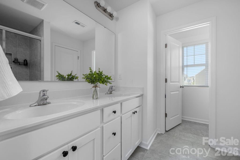 Single Family Residence at 2624 Clipper Court NW, Concord, photo 22 of 39