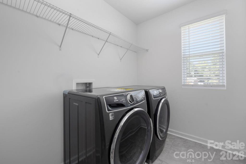 Single Family Residence at 2624 Clipper Court NW, Concord, photo 31 of 39