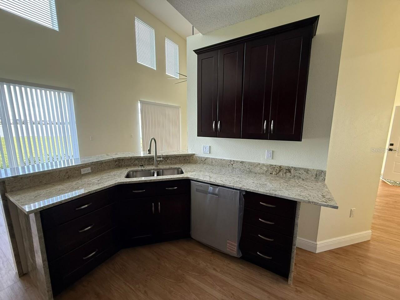 Single Family Residence at 161 CIMARRON LN, KISSIMMEE, photo 6 of 24
