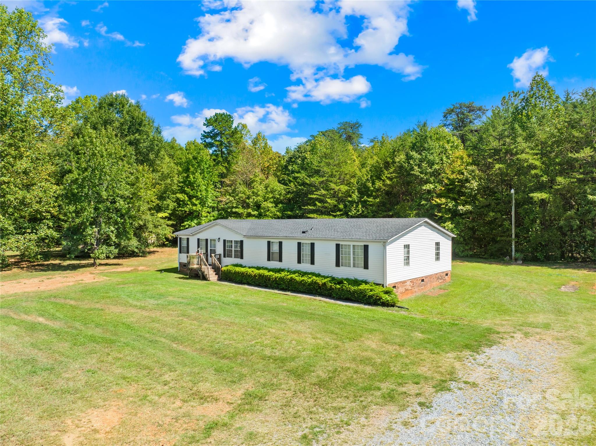 Single Family Residence at 506 Salem Church Road, Maiden, photo 4 of 31