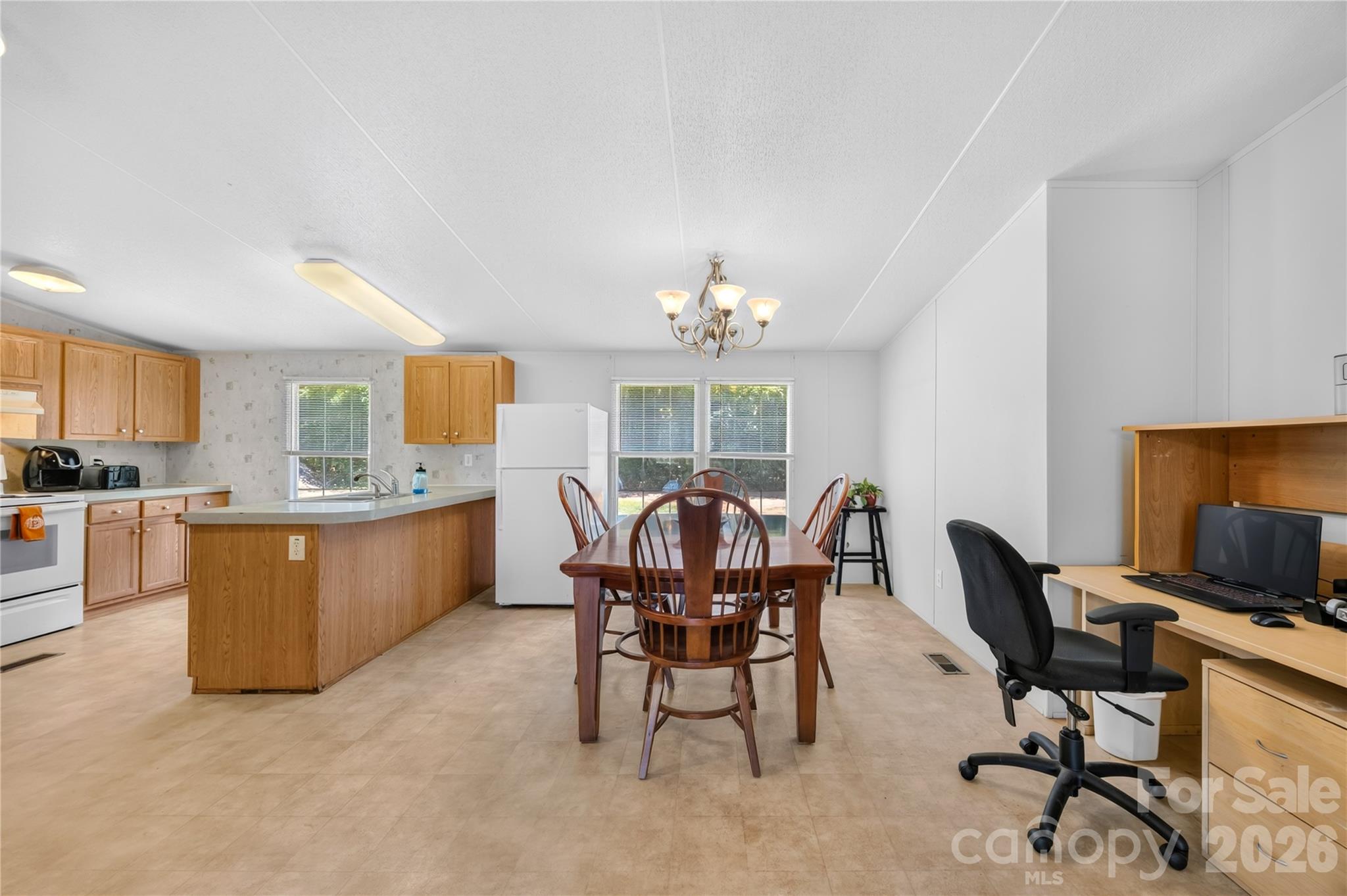 Single Family Residence at 506 Salem Church Road, Maiden, photo 10 of 31