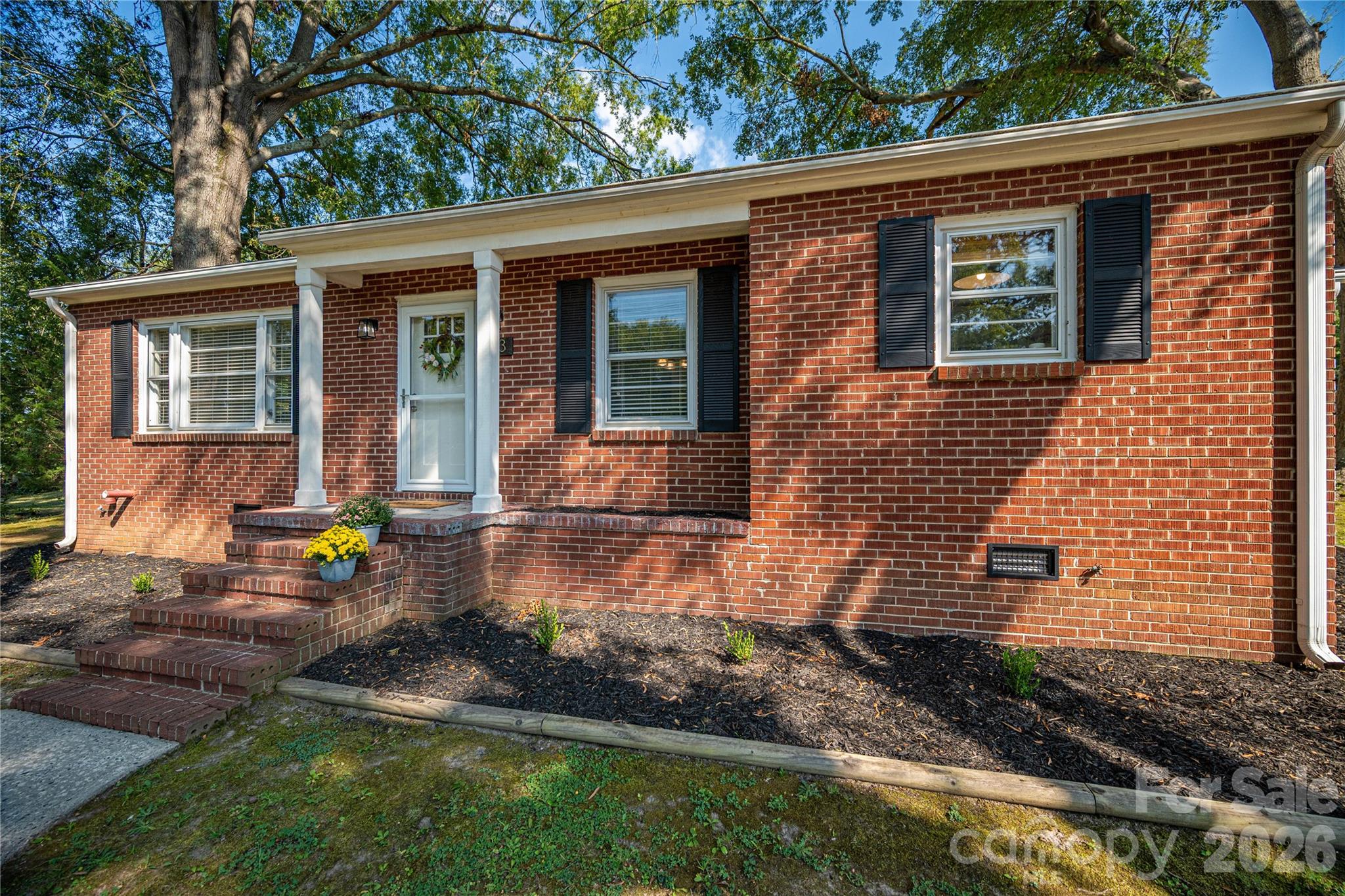 Single Family Residence at 123 E Dixon Street, Lincolnton, photo 5 of 32