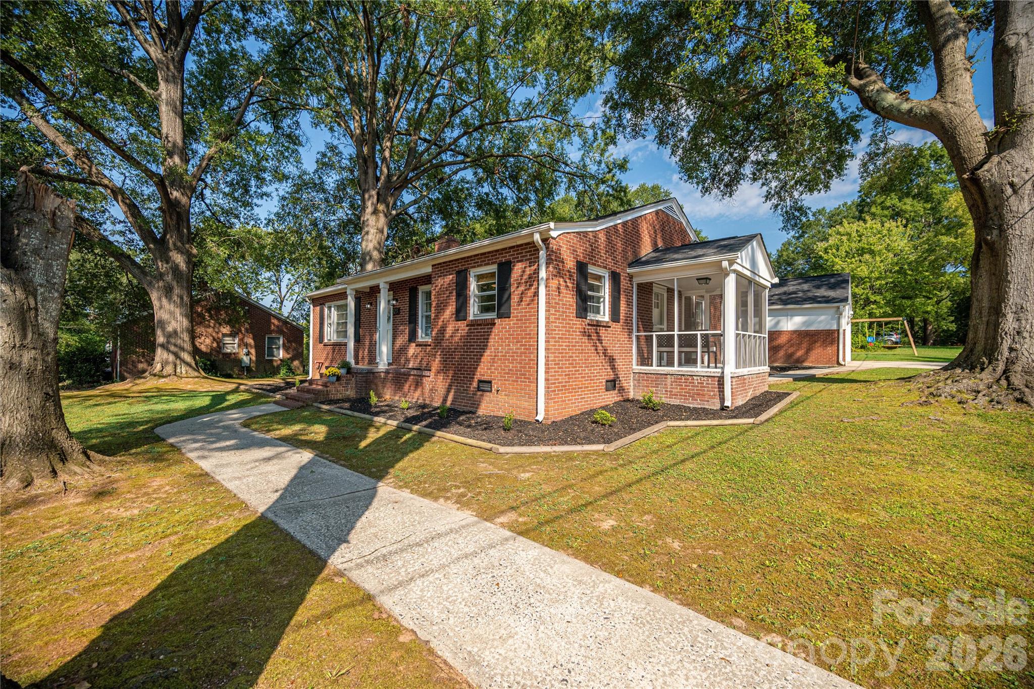 Single Family Residence at 123 E Dixon Street, Lincolnton, photo 9 of 32