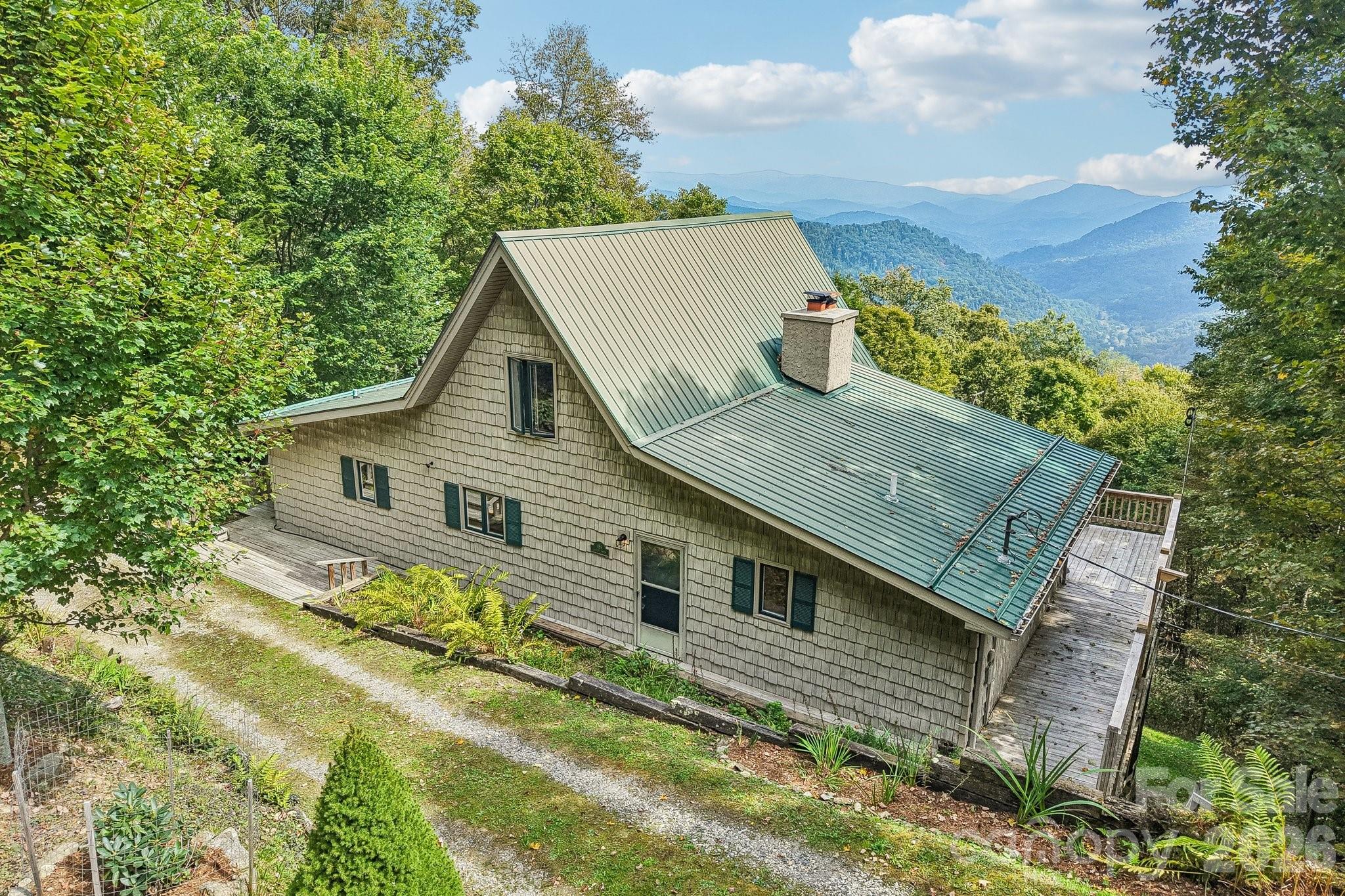 Mountain Dream Chalet - 459 Lookout Drive, Mars Hill