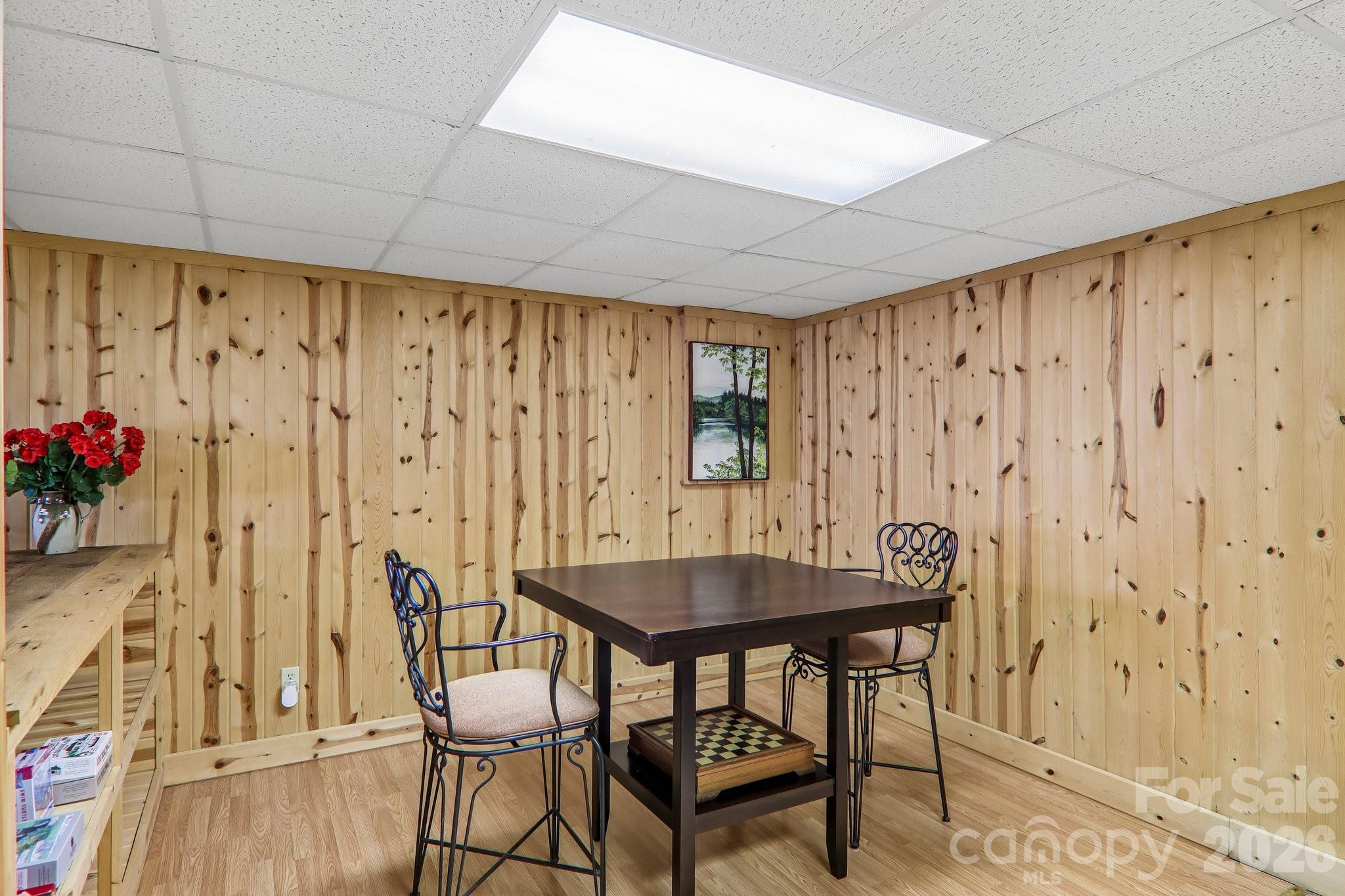 Great Game Room - 459 Lookout Drive, Mars Hill