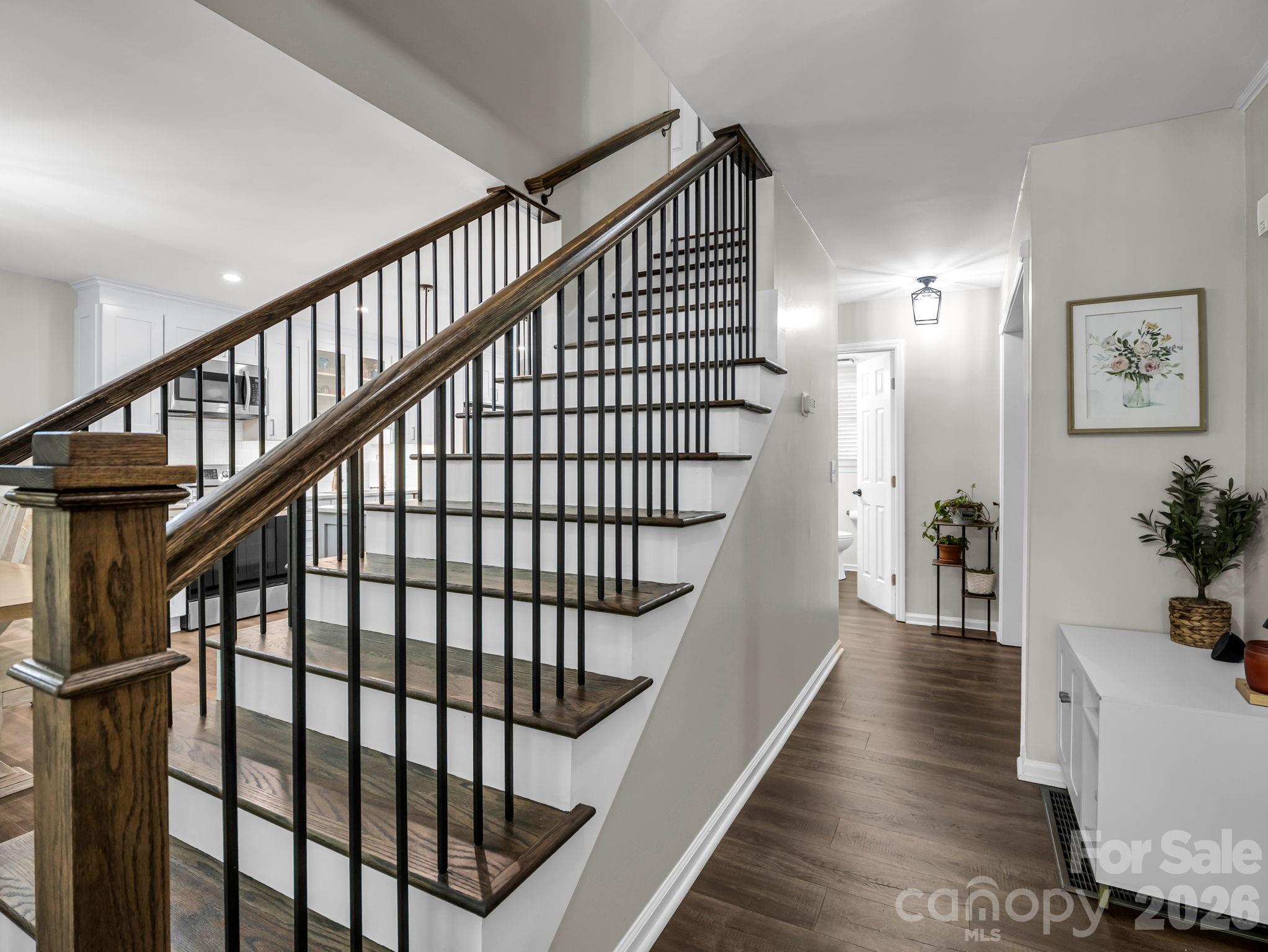 New floors on main level - 215 Hillcrest Drive, Columbus