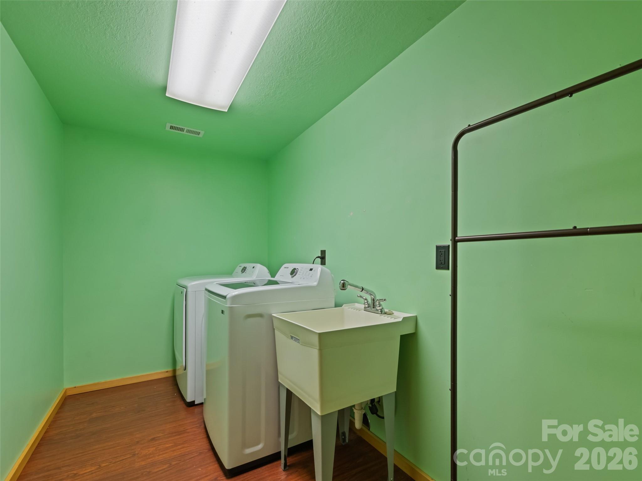 Laundry room located downstairs - 51 Stony Pond Lane, Canton