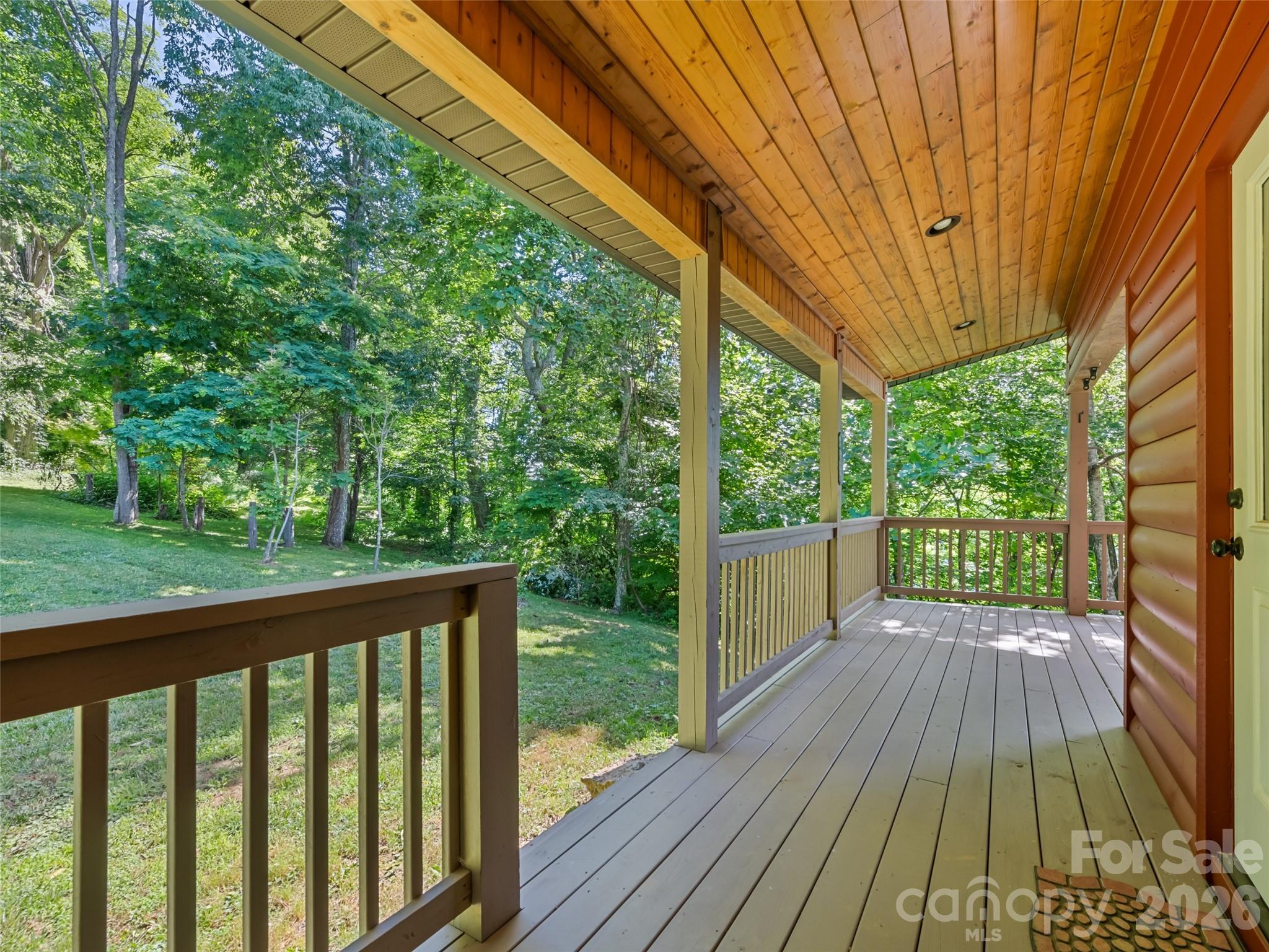 Side deck leading to upper yard - 51 Stony Pond Lane, Canton