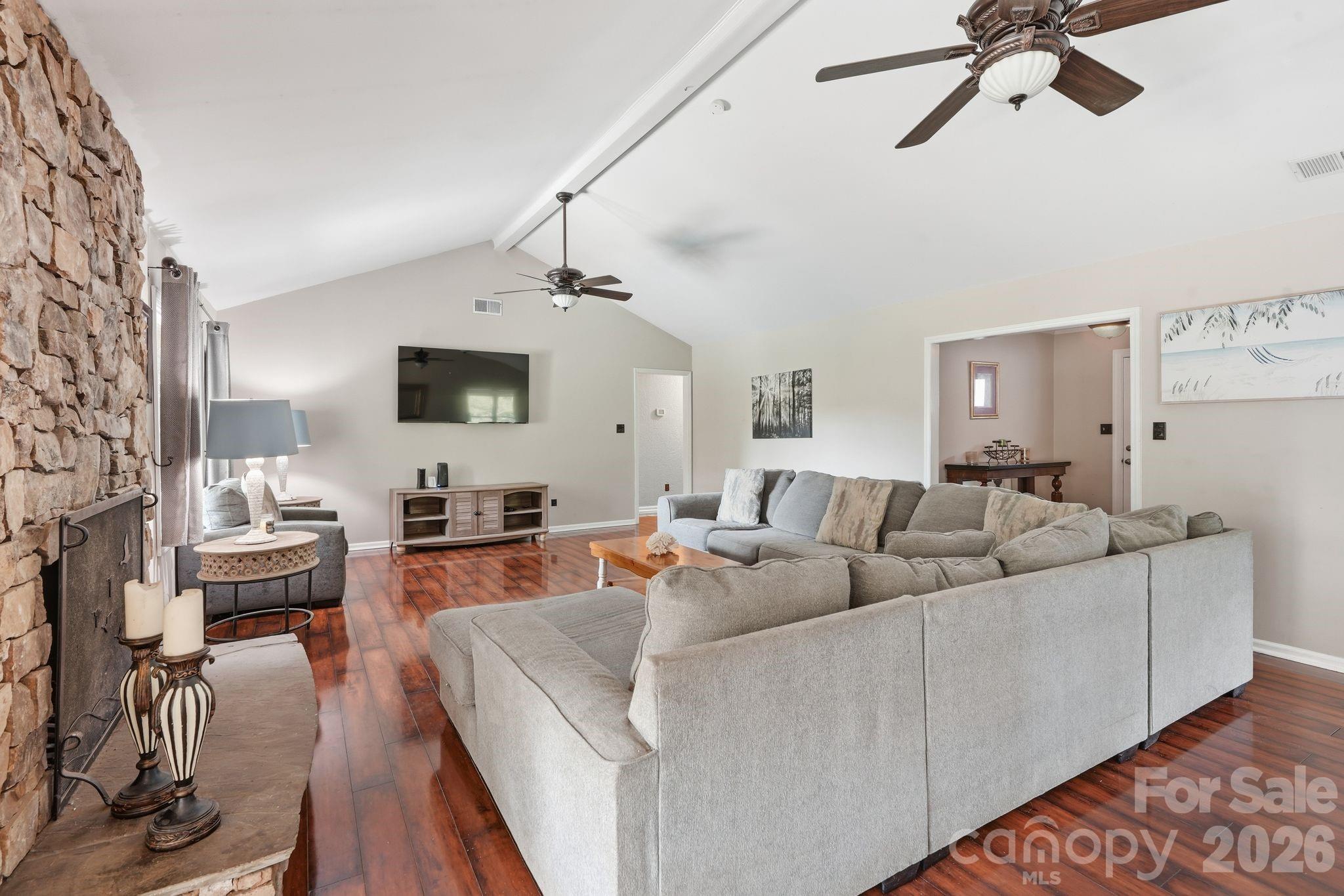 Single Family Residence at 12632 Sulgrave Drive, Huntersville, photo 11 of 43