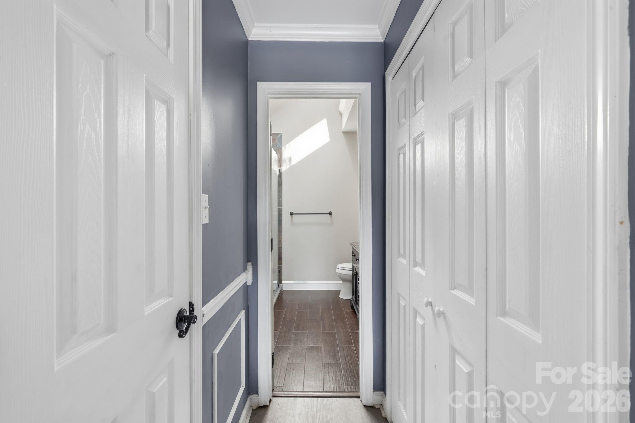 Single Family Residence at 12632 Sulgrave Drive, Huntersville, photo 19 of 43